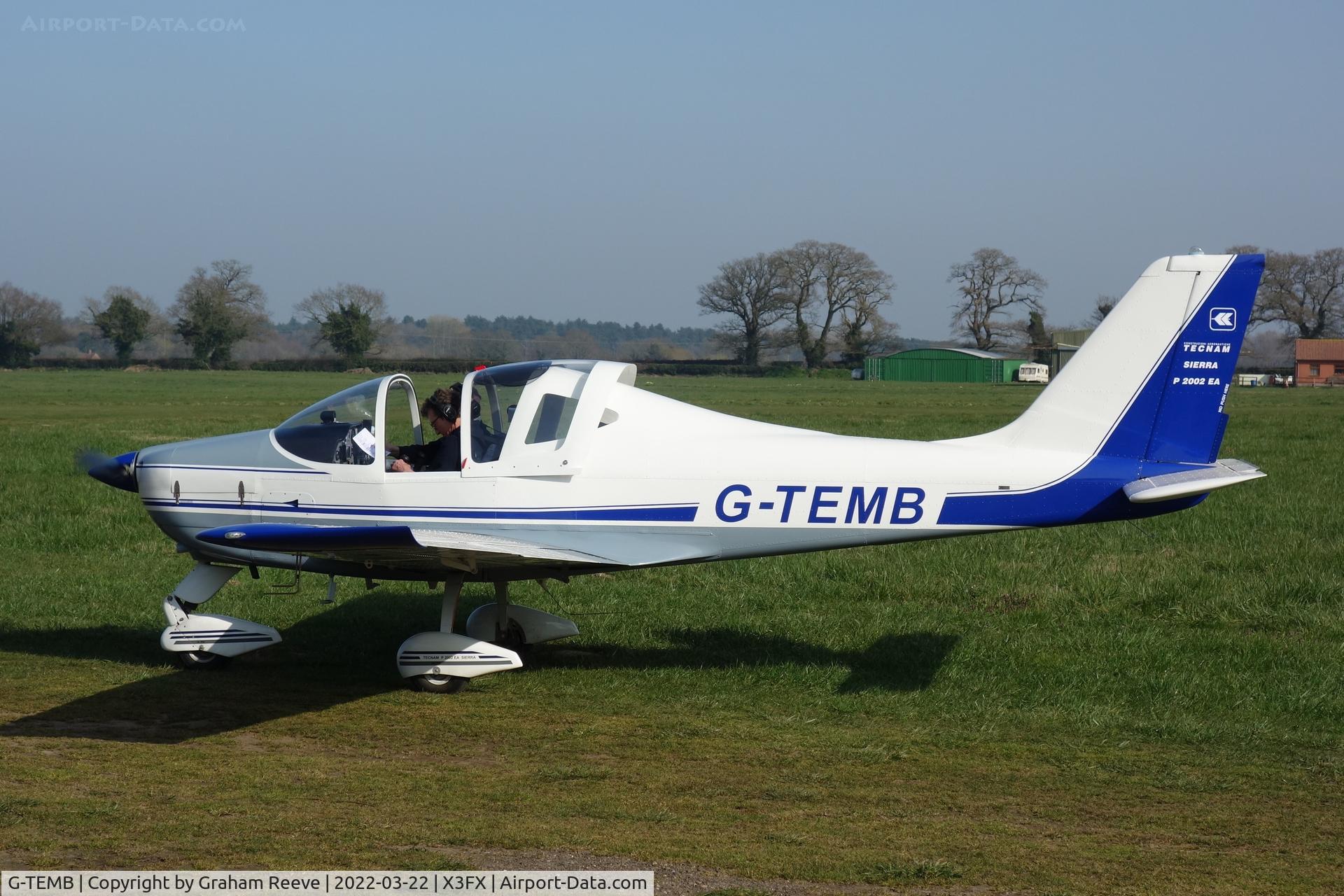 G-TEMB, 2006 Tecnam P-2002EA Sierra C/N PFA 333-14593, About to depart from Felthorpe.