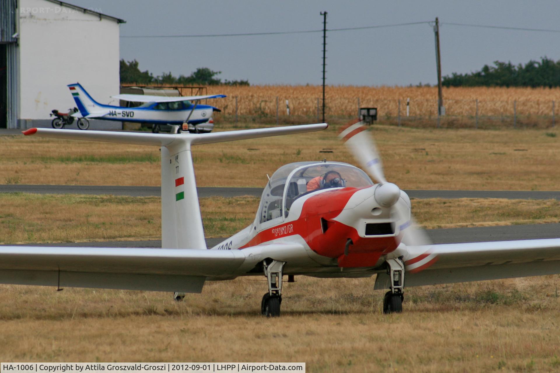 HA-1006, 1998 ICA IS-28M2/GR C/N 77, LHPP - Pécs-Pogány Airport, Hungary