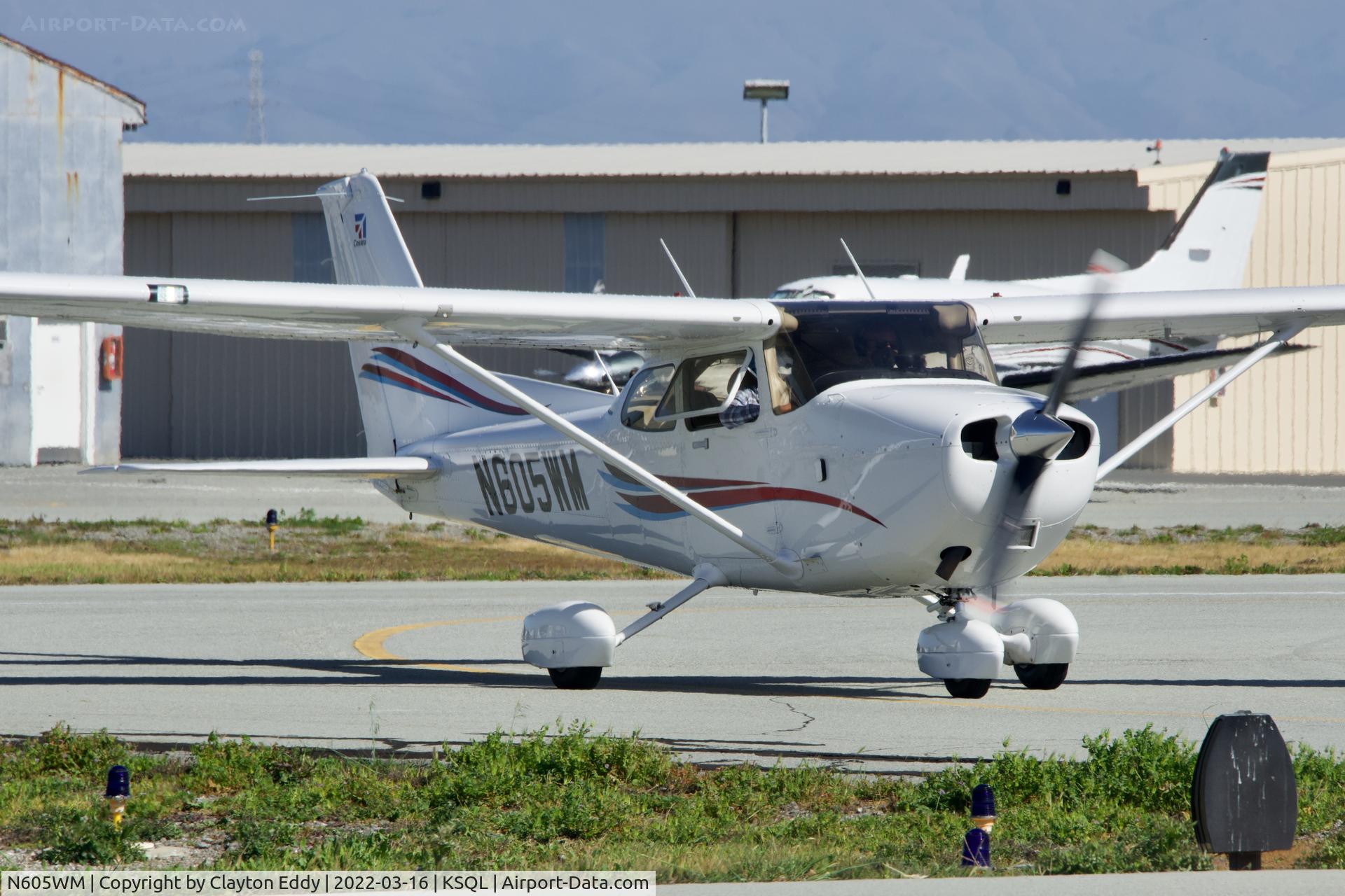 N605WM, 2020 Cessna 172S Skyhawk C/N 172S12488, San Carlos Airport in California 2022.