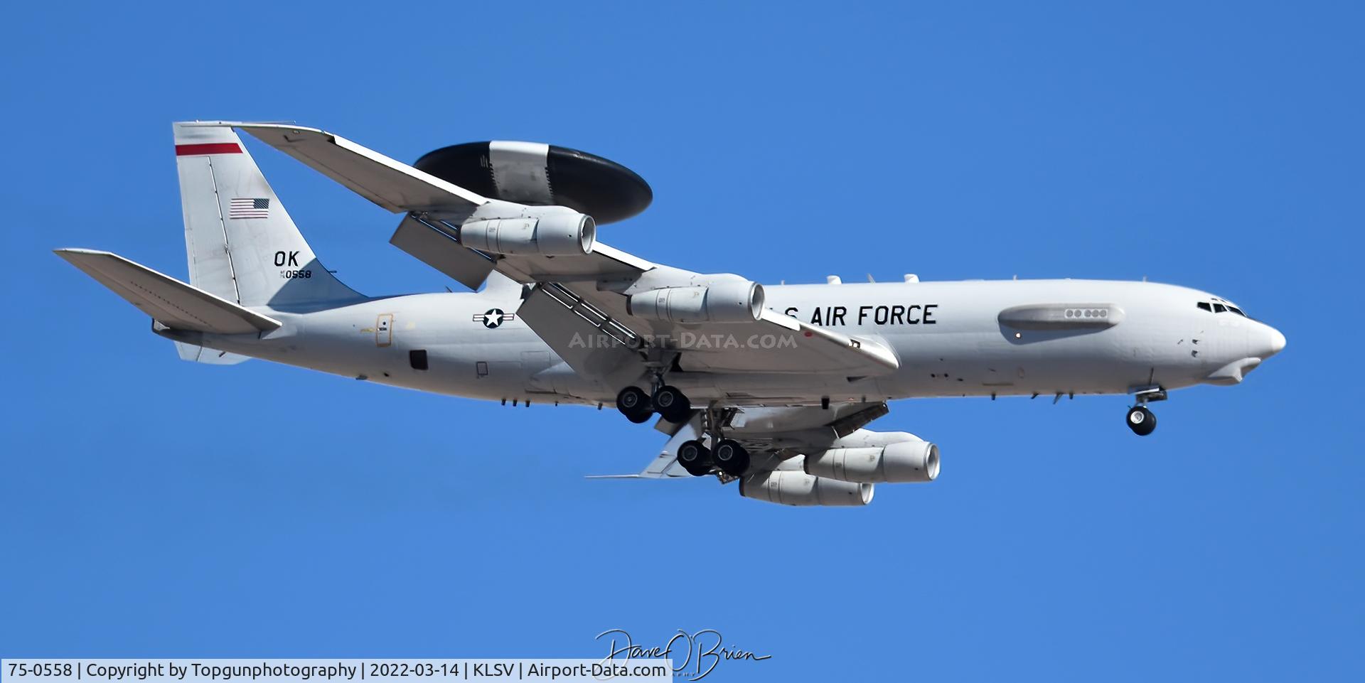 75-0558, 1975 Boeing E-3B (707) Sentry C/N 21208, DISCO1 returning after a Red Flag mission