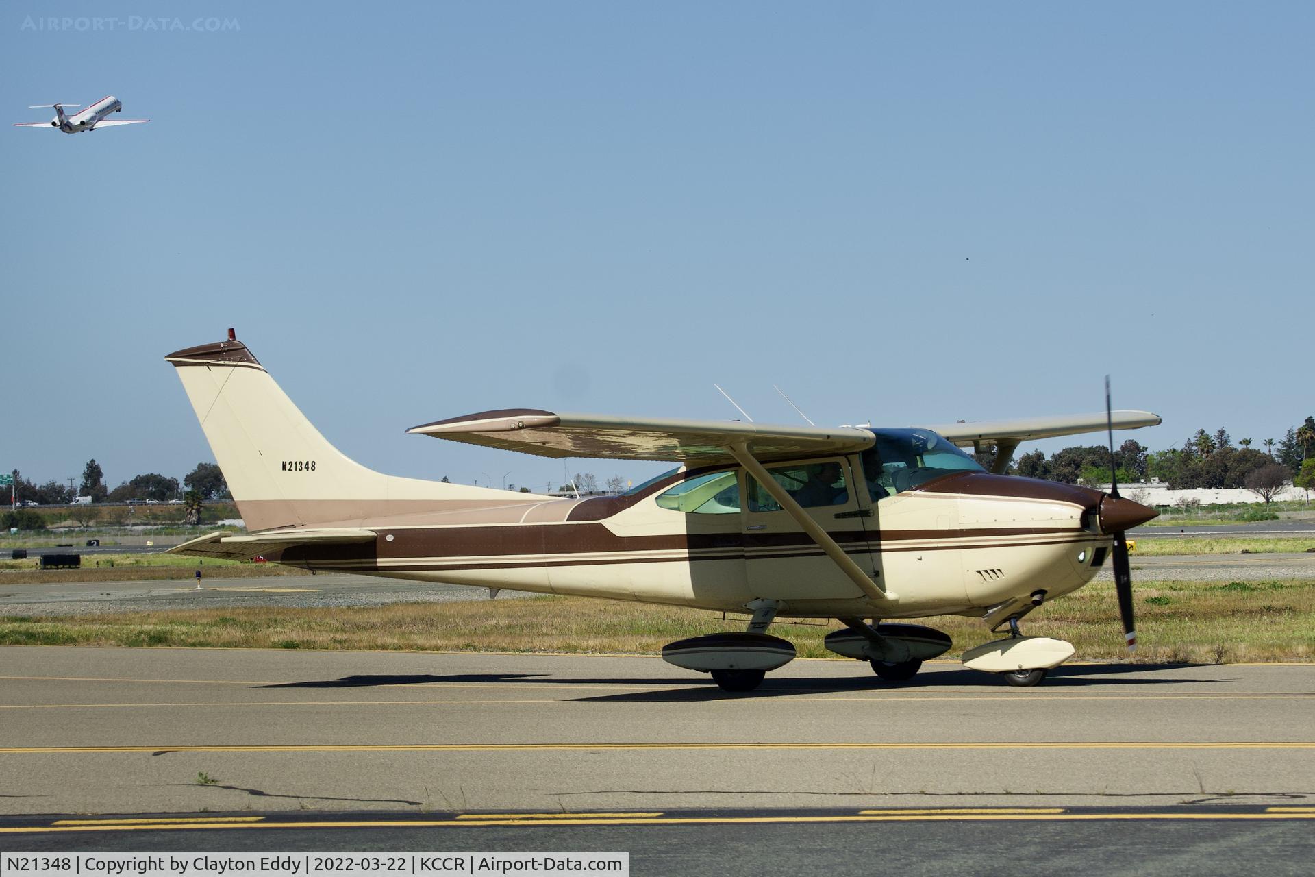 N21348, 1972 Cessna 182P Skylane C/N 18261578, Buchanan Field Concord Airport in California 2022.