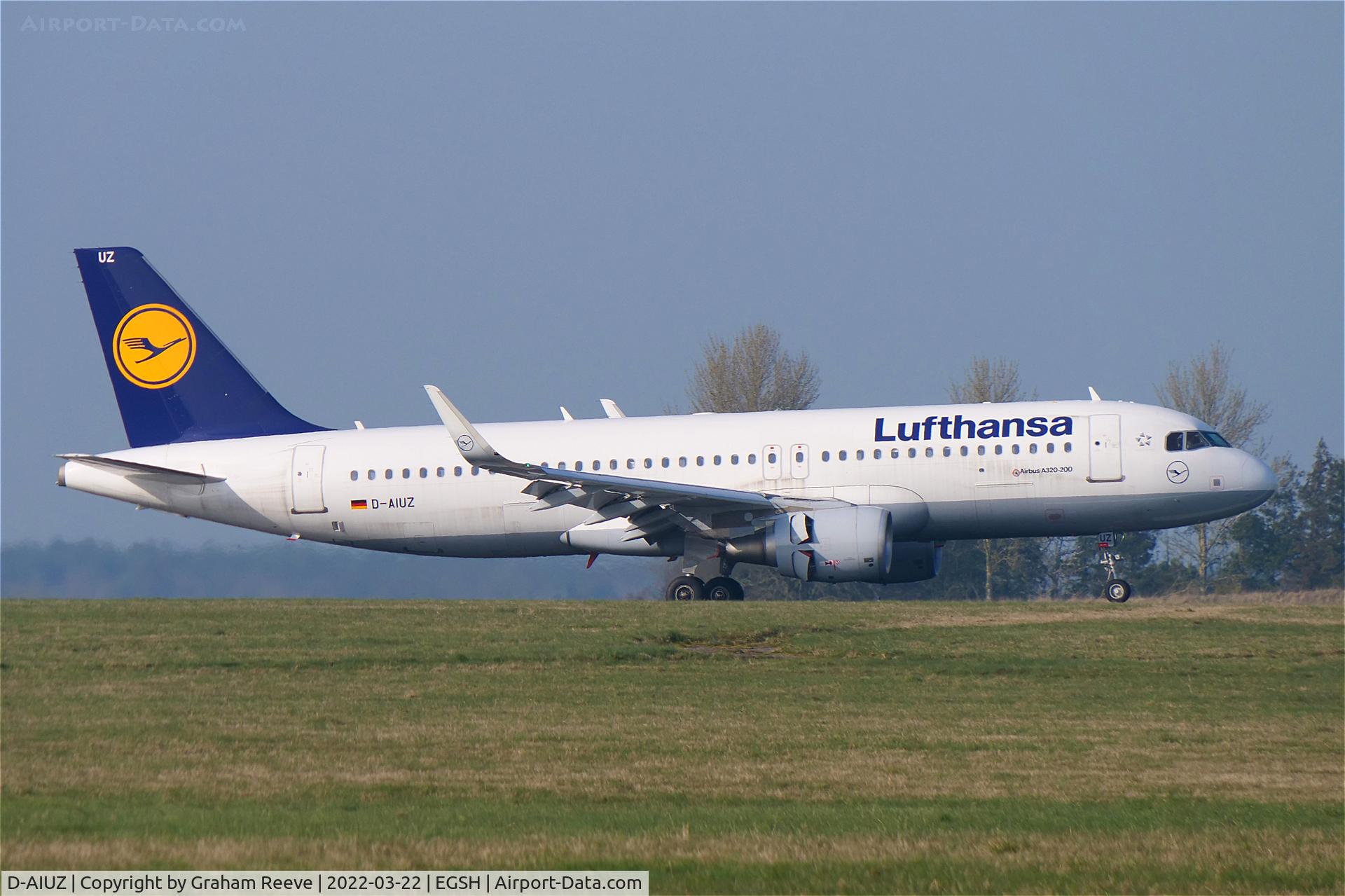 D-AIUZ, 2017 Airbus A320-214 C/N 7625, Landing at Norwich.