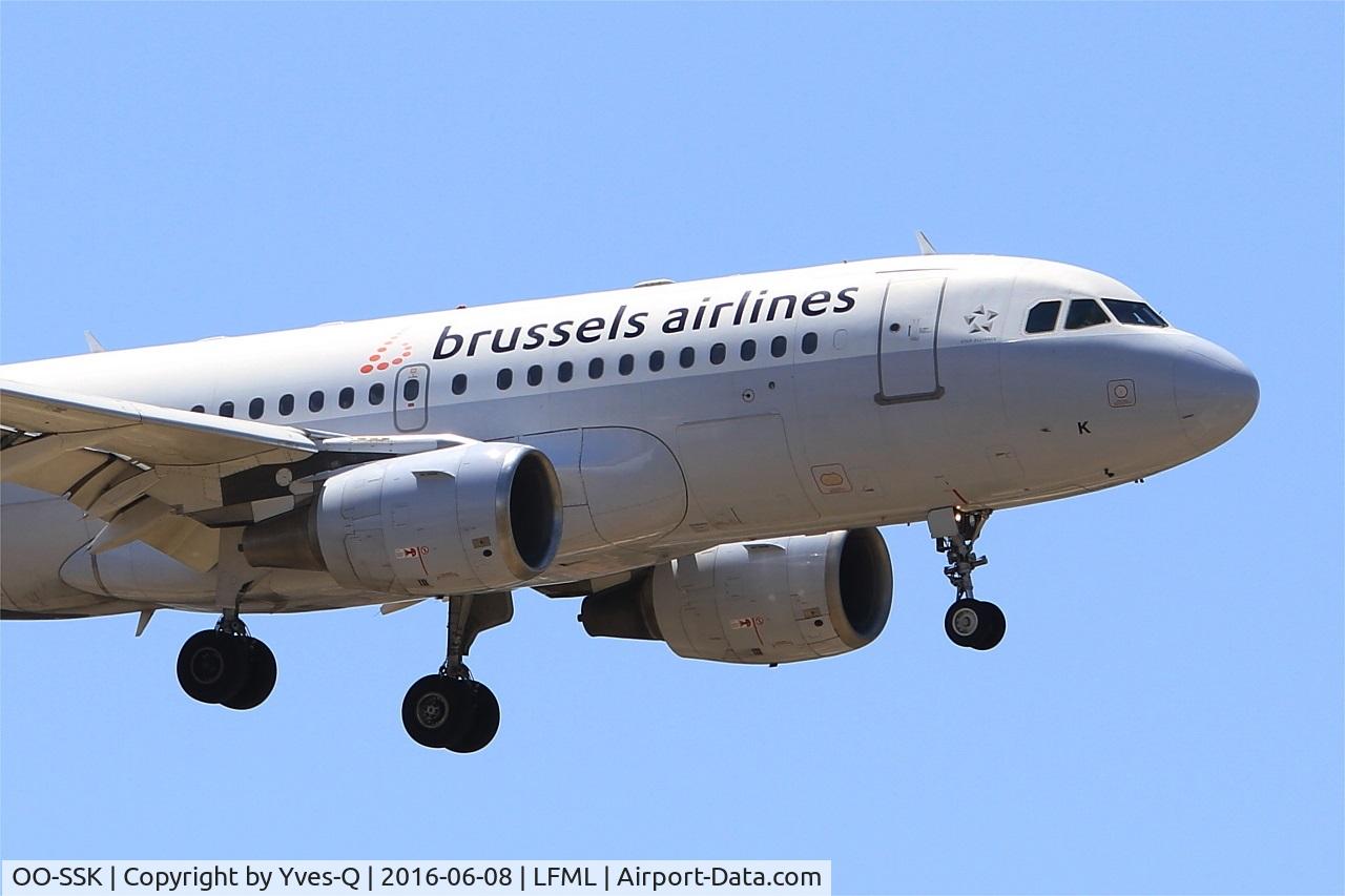 OO-SSK, 2000 Airbus A319-112 C/N 1336, Airbus A319-112, On final Rwy 31R, Marseille-Provence Airport (LFML-MRS)