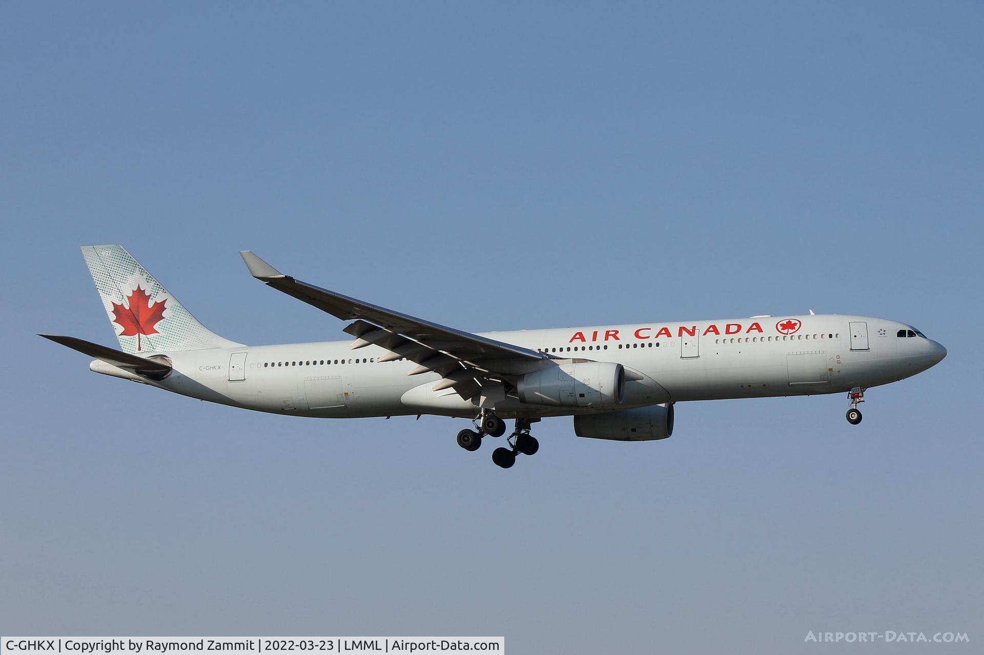 C-GHKX, 2001 Airbus A330-343 C/N 0412, A330 C-GHKX Air Canada