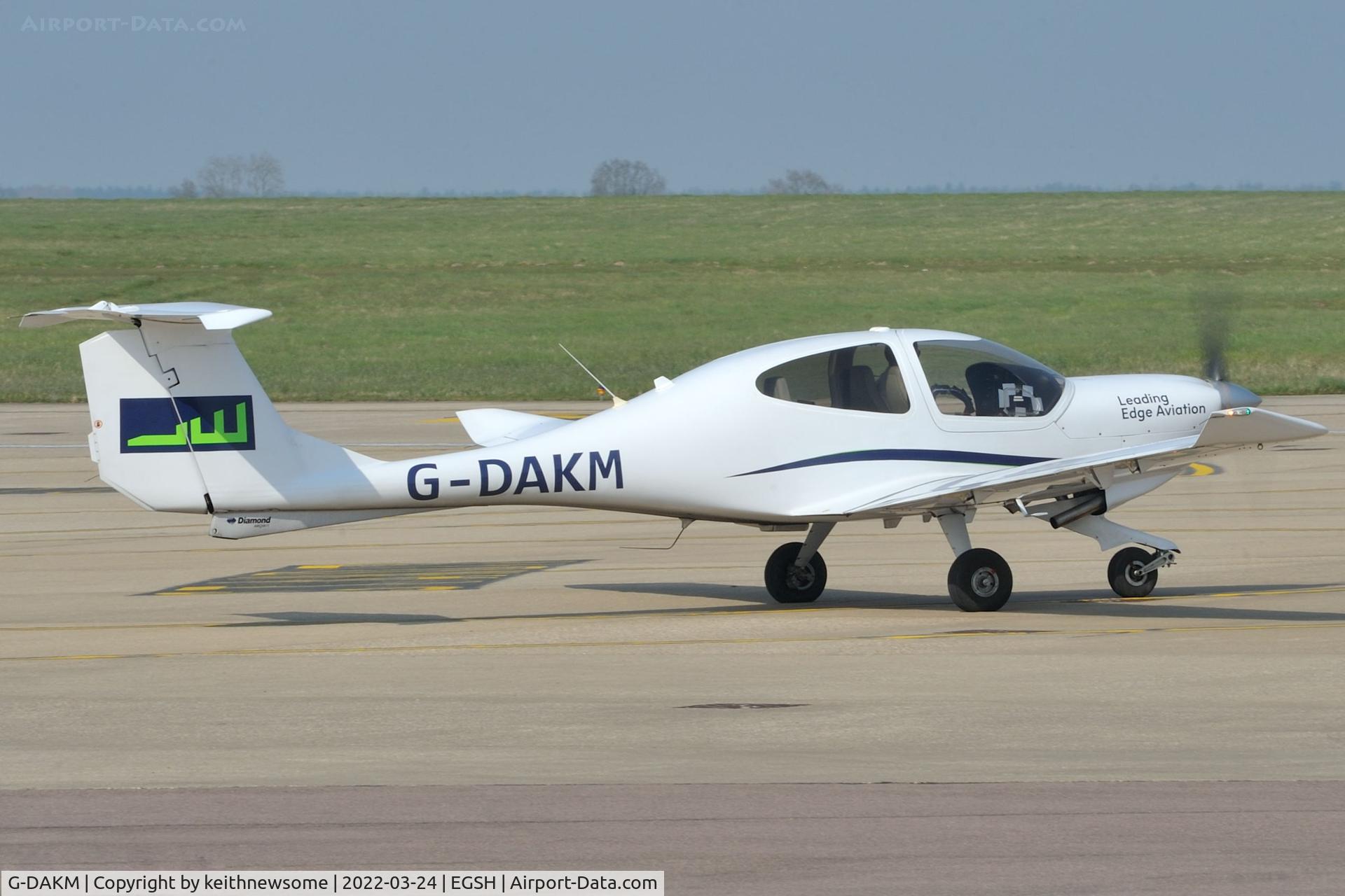 G-DAKM, 2006 Diamond DA-40D Diamond Star C/N D4.222, Leaving Norwich for Kidlington, Oxford.