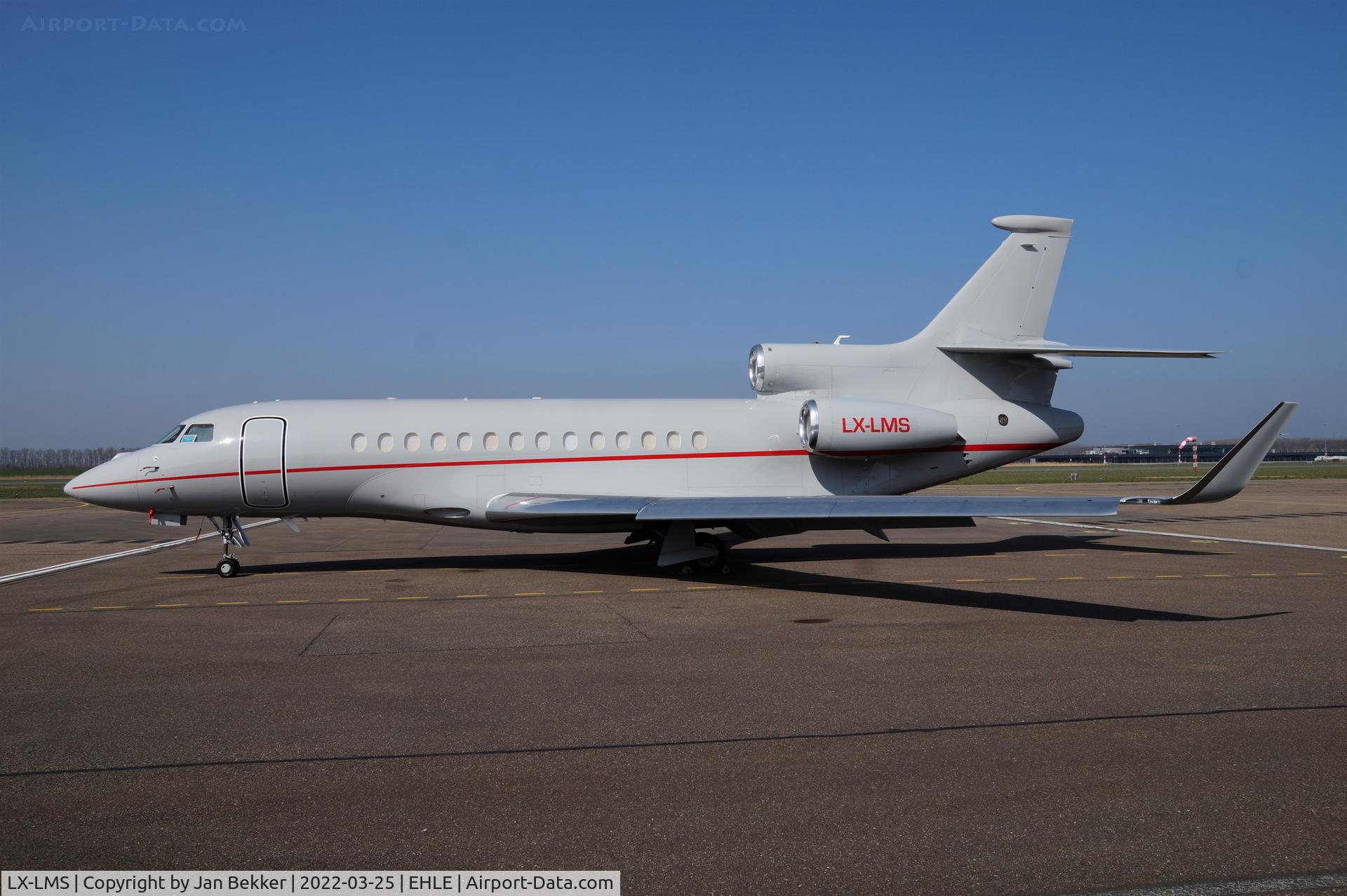 LX-LMS, 2016 Dassault Falcon 7X C/N 278, Lelystad Airport. For a new livery