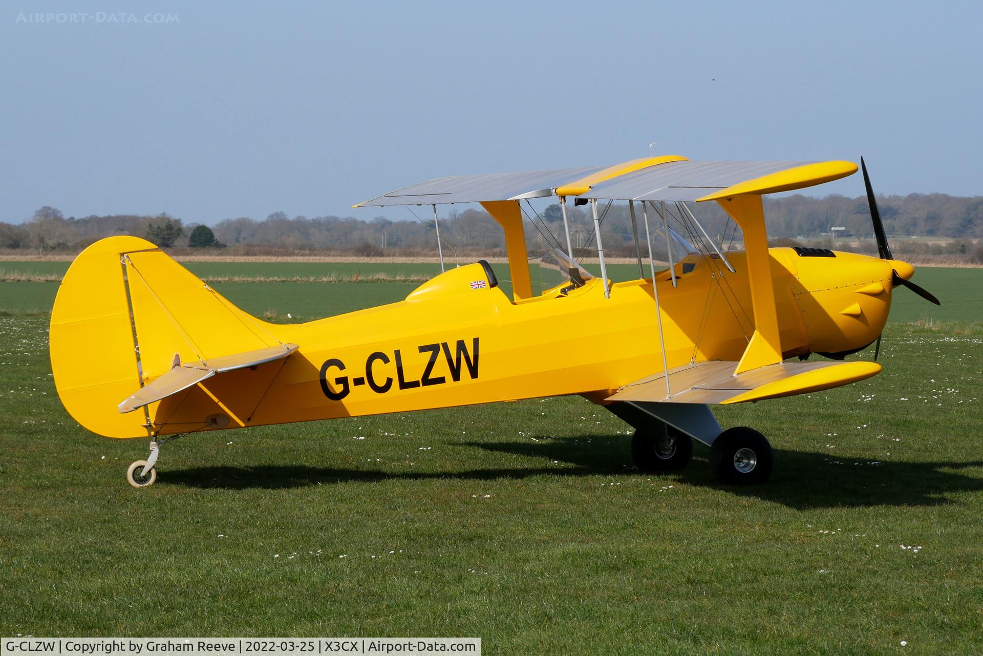 G-CLZW, 2021 TLAC Sherwood Ranger ST C/N TLAC-1-005, Parked at Northrepps.