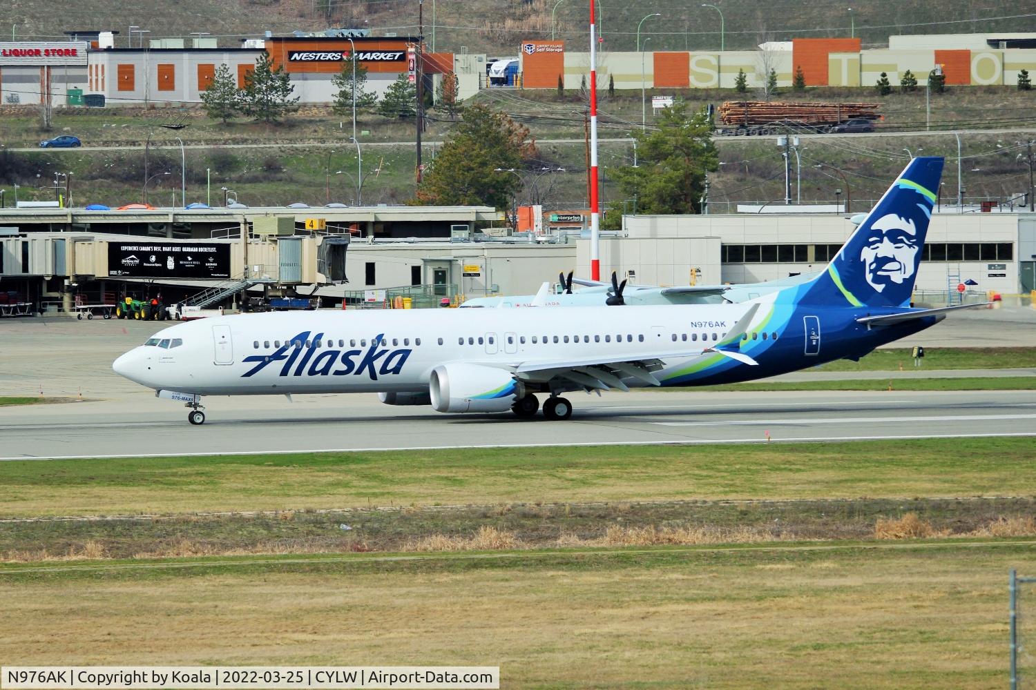 N976AK, 2019 Boeing 737-9 MAX C/N 64967, Arrival from Everett