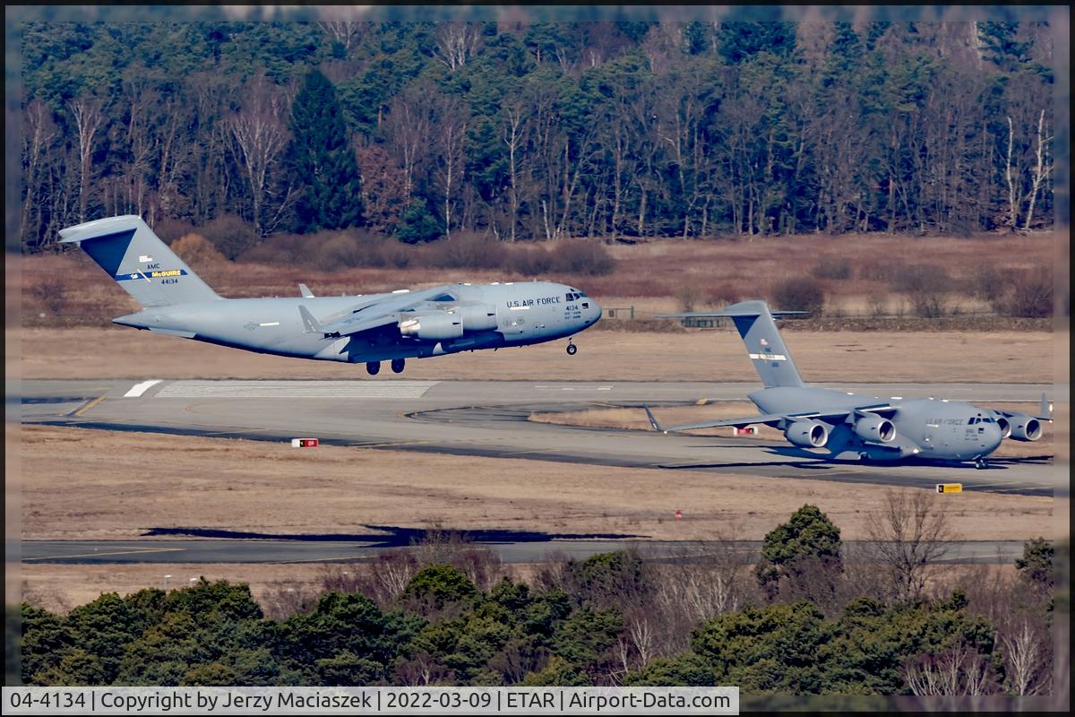 04-4134, 2004 Boeing C-17A Globemaster III C/N P-134, 2004 Boeing C-17A Globemaster III, c/n: P-134