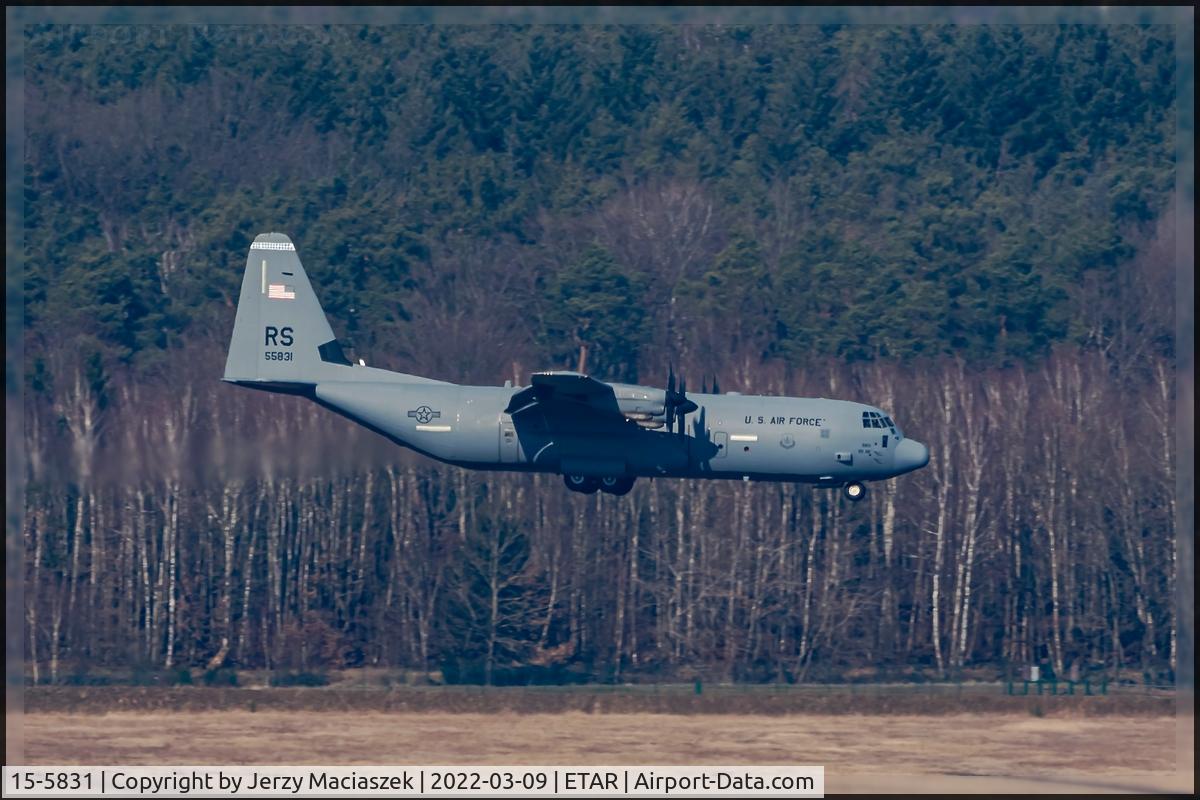 15-5831, 2017 Lockheed Martin C-130J-30 Hercules C/N 382-5831, 15-5831 (RS), 2017 Lockheed Martin C-130J-30 Hercules, c/n: 382-5831