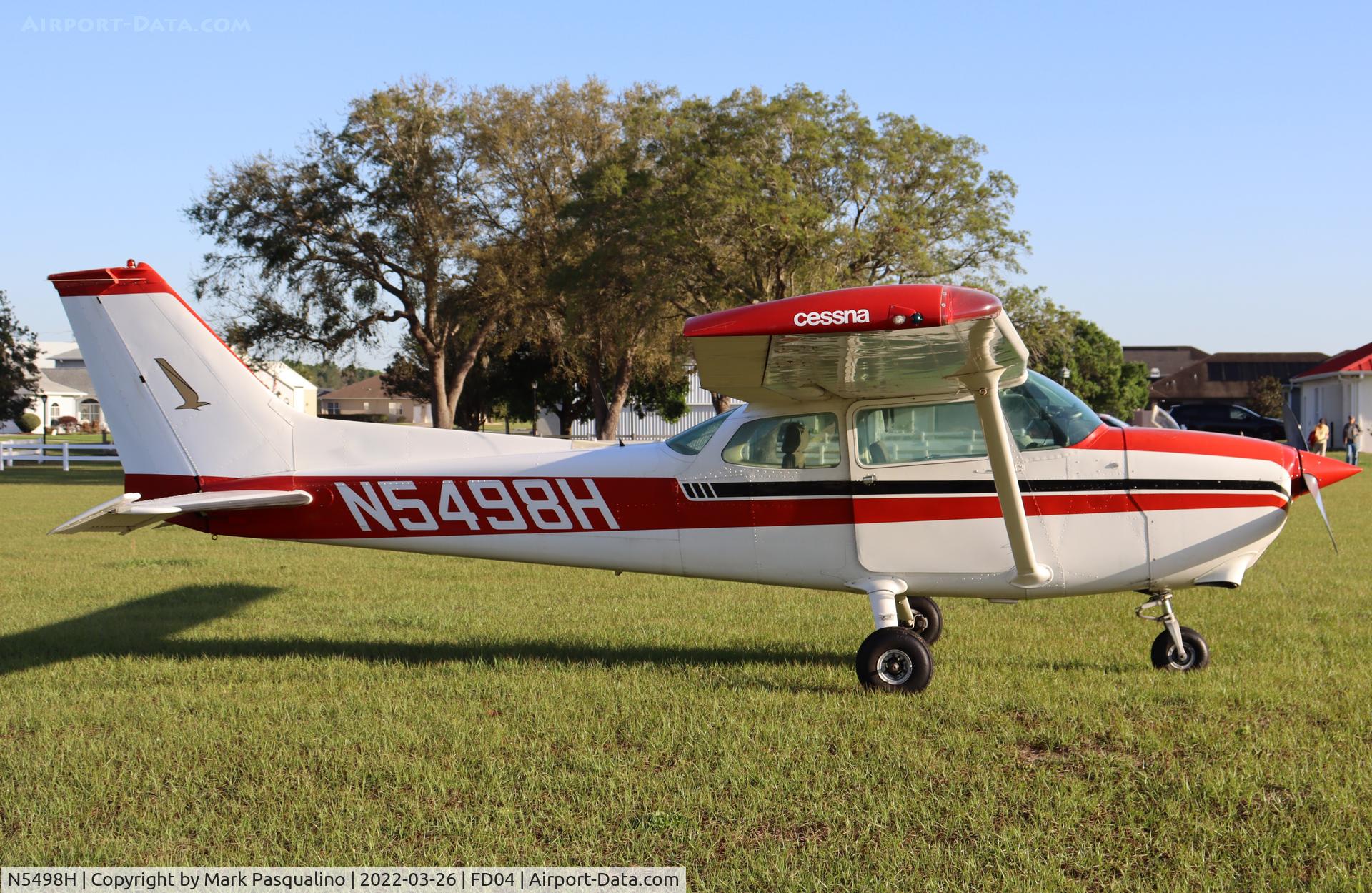 N5498H, 1975 Cessna 172M C/N 17265468, Cessna 172M