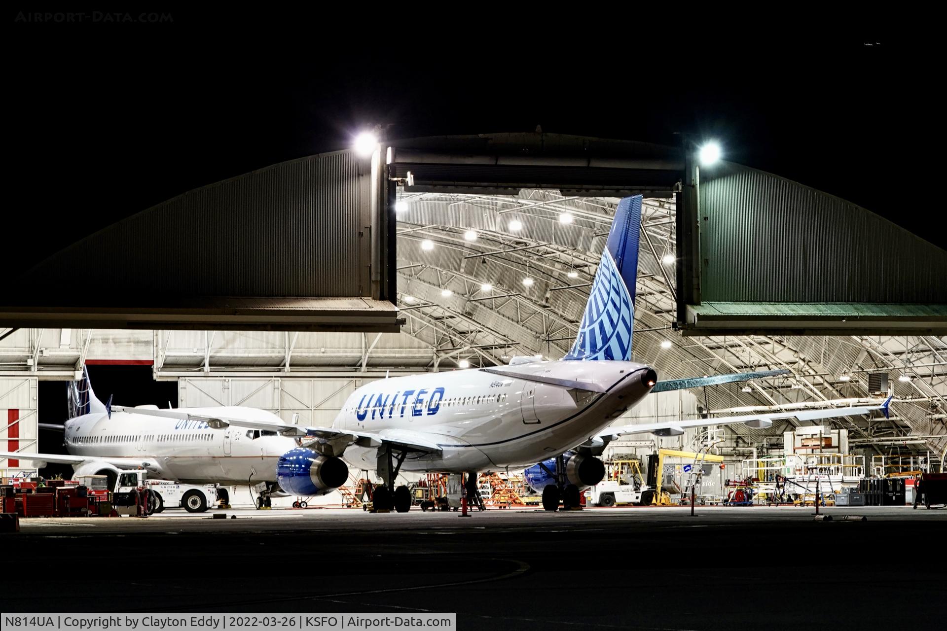 N814UA, 1998 Airbus A319-131 C/N 862, SFO 2022.