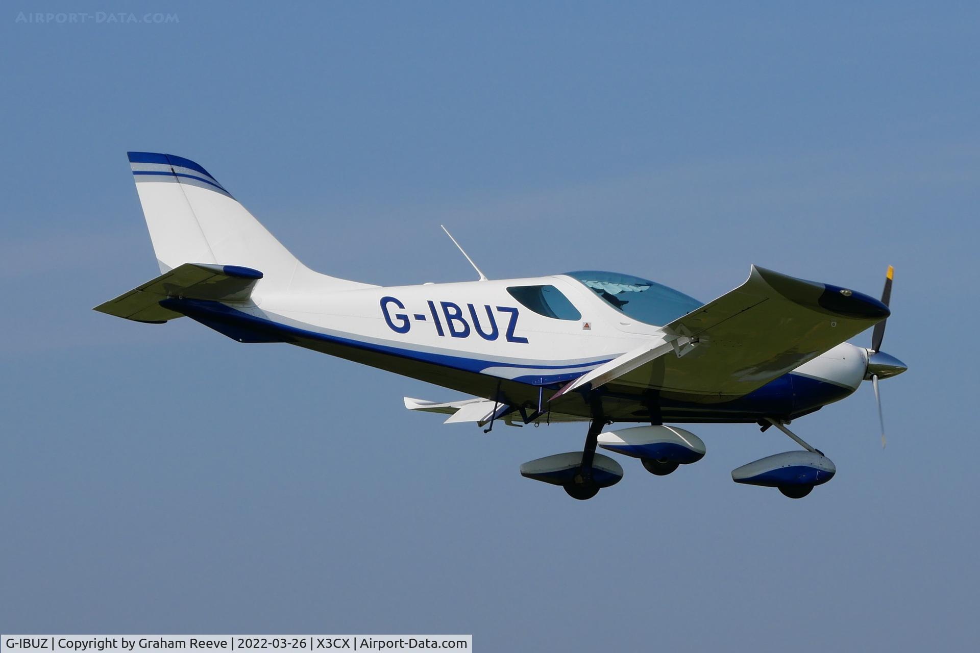 G-IBUZ, 2010 CZAW SportCruiser C/N LAA 338-14825, Landing at Northrepps.