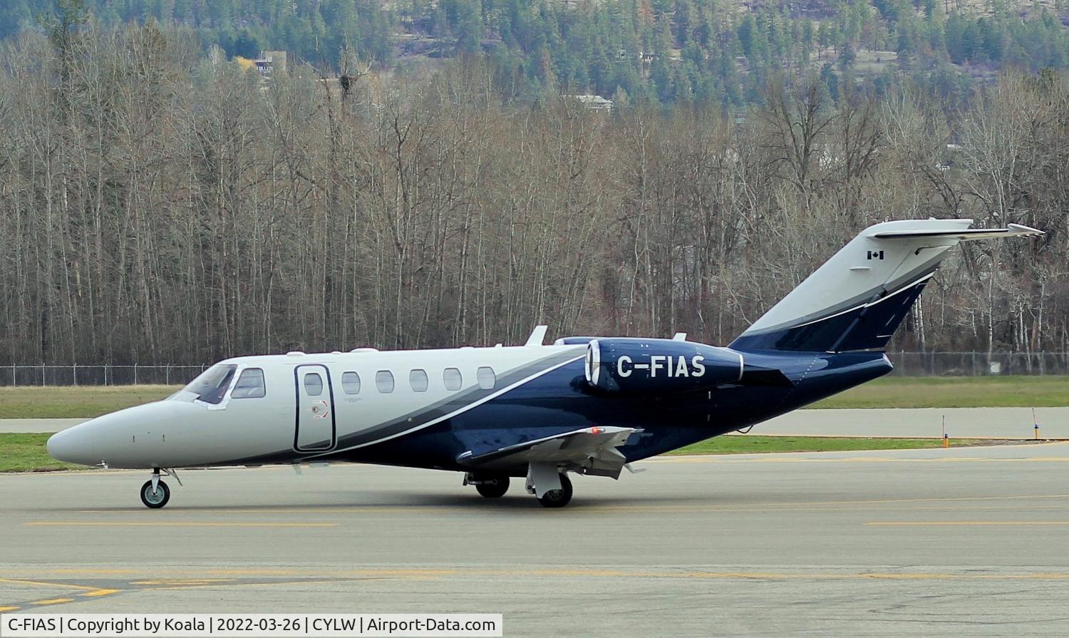 C-FIAS, 2013 Cessna 525 Citation Jet CJ1+ C/N 525A0533, New c/s, arrival from Edmonton.