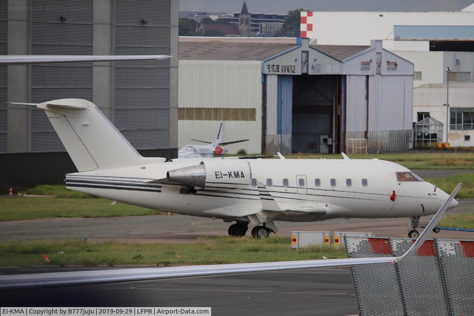 EI-KMA, 2004 Bombardier Challenger 604 (CL-600-2B16) C/N 5585, at Le Bourget