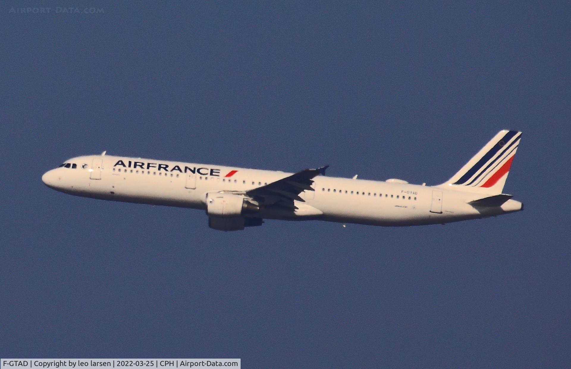 F-GTAD, 1998 Airbus A321-211 C/N 0777, Copenhagen 25.3.2022