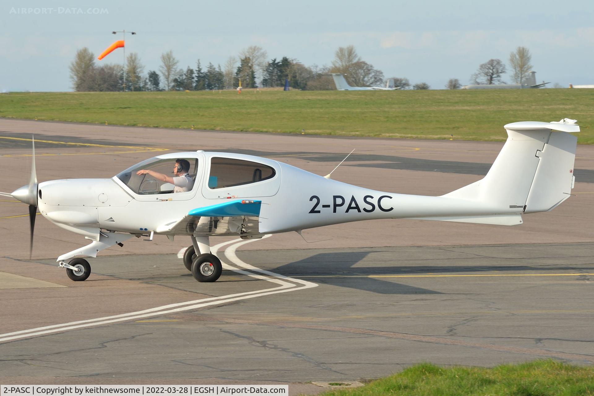 2-PASC, Diamond DA-40D Diamond Star C/N D4.286, Arriving at Norwich from Kidlington, Oxford.