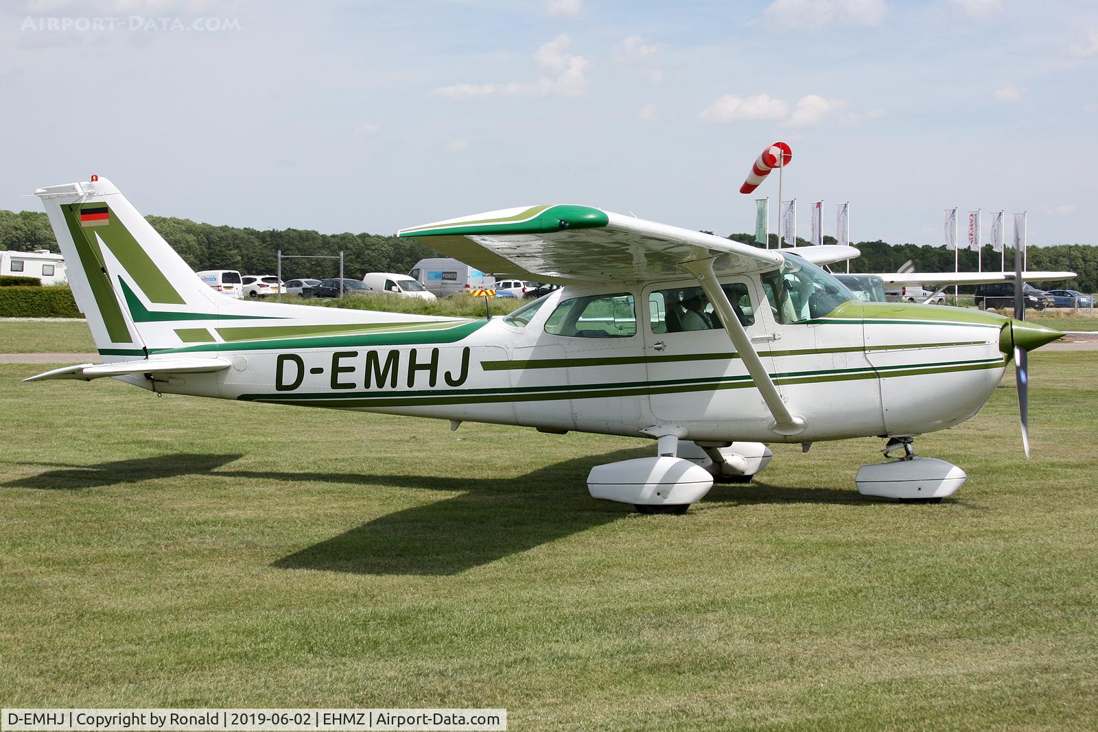 D-EMHJ, Reims F172P Skyhawk II C/N 2064, at ehmz