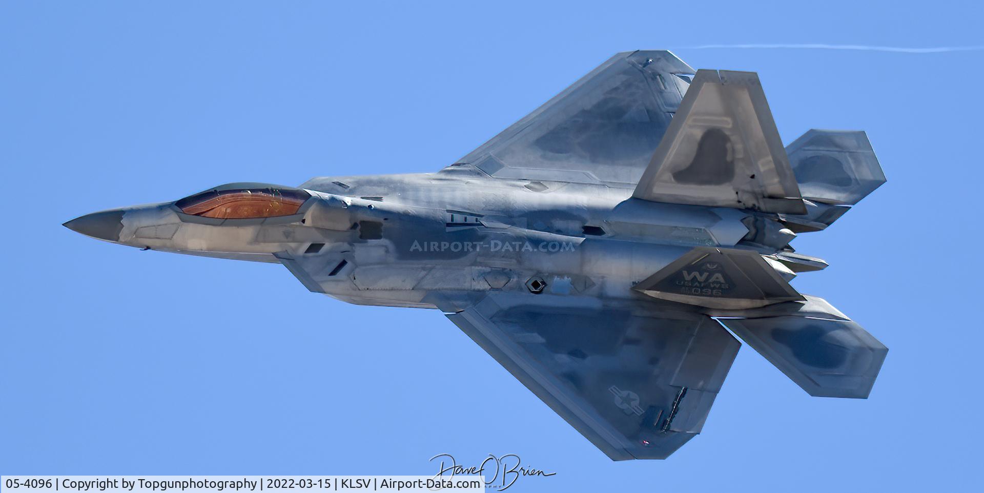 05-4096, Lockheed Martin F-22A Raptor C/N 4096, RAPTOR1 on the flex