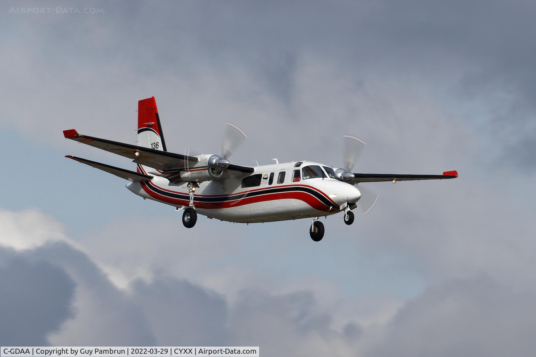 C-GDAA, 1977 Rockwell International 690B C/N 11385, Landing on 19