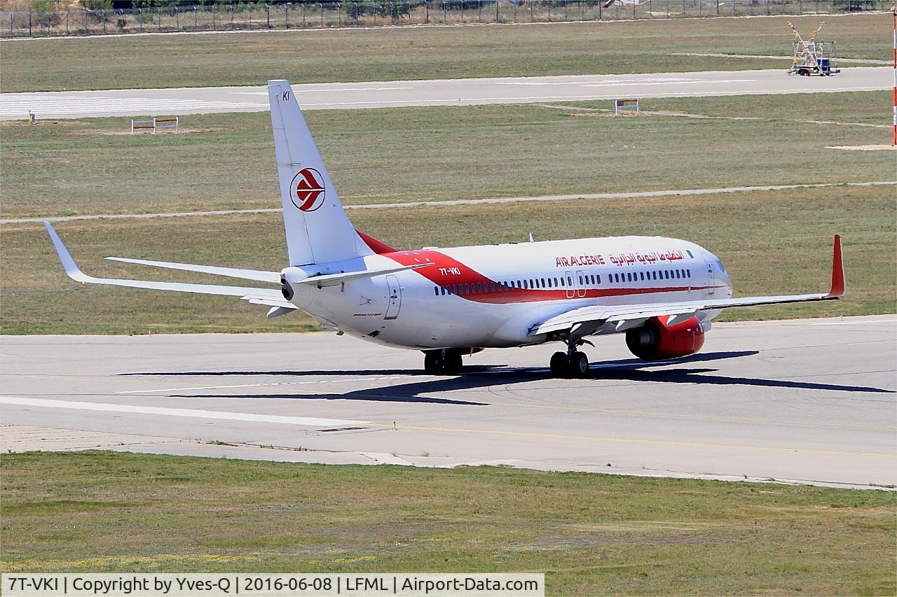 7T-VKI, 2011 Boeing 737-8D6 C/N 40863, Boeing 737-8D6, Lining up Rwy 31R, Marseille-Provence Airport (LFML-MRS)