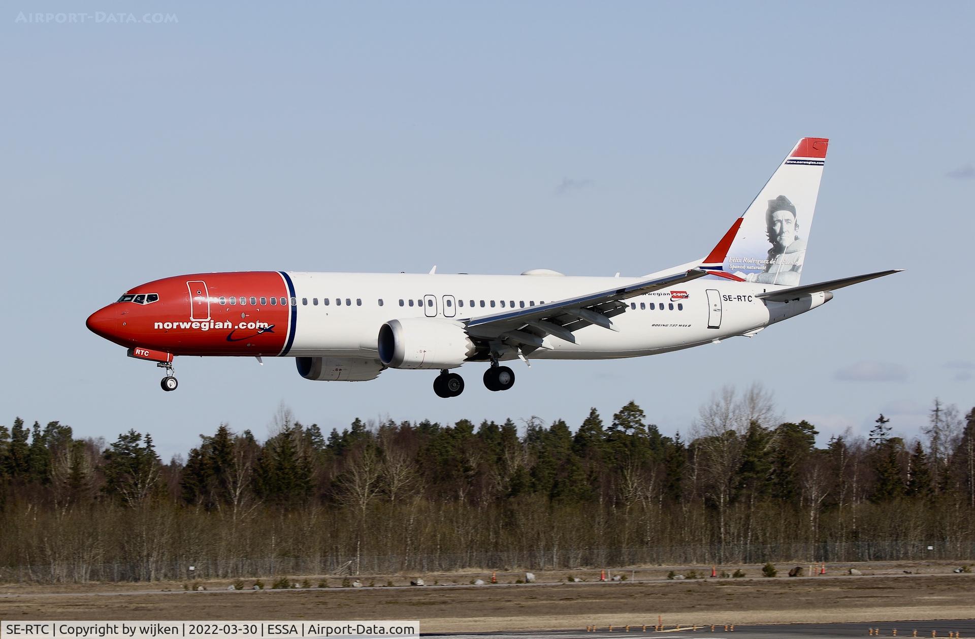 SE-RTC, 2018 Boeing 737-8 MAX C/N 63973, RWY 26