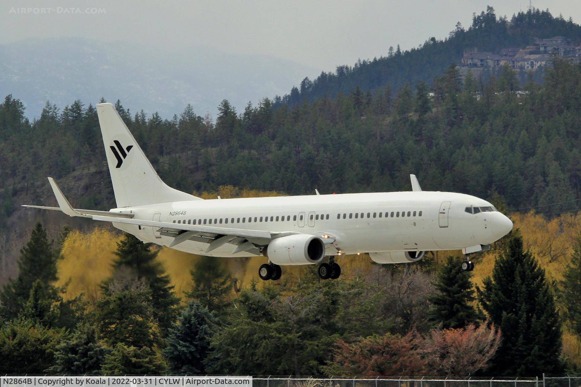 N2864B, 2001 Boeing 737-86N C/N 28642, Arrival from Phoenix (GYR) for possible conversion to freighter.