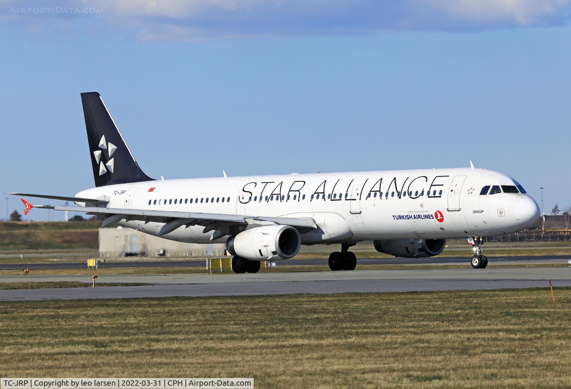 TC-JRP, 2011 Airbus A321-231 C/N 4698, Copenhagen 31.3.2022