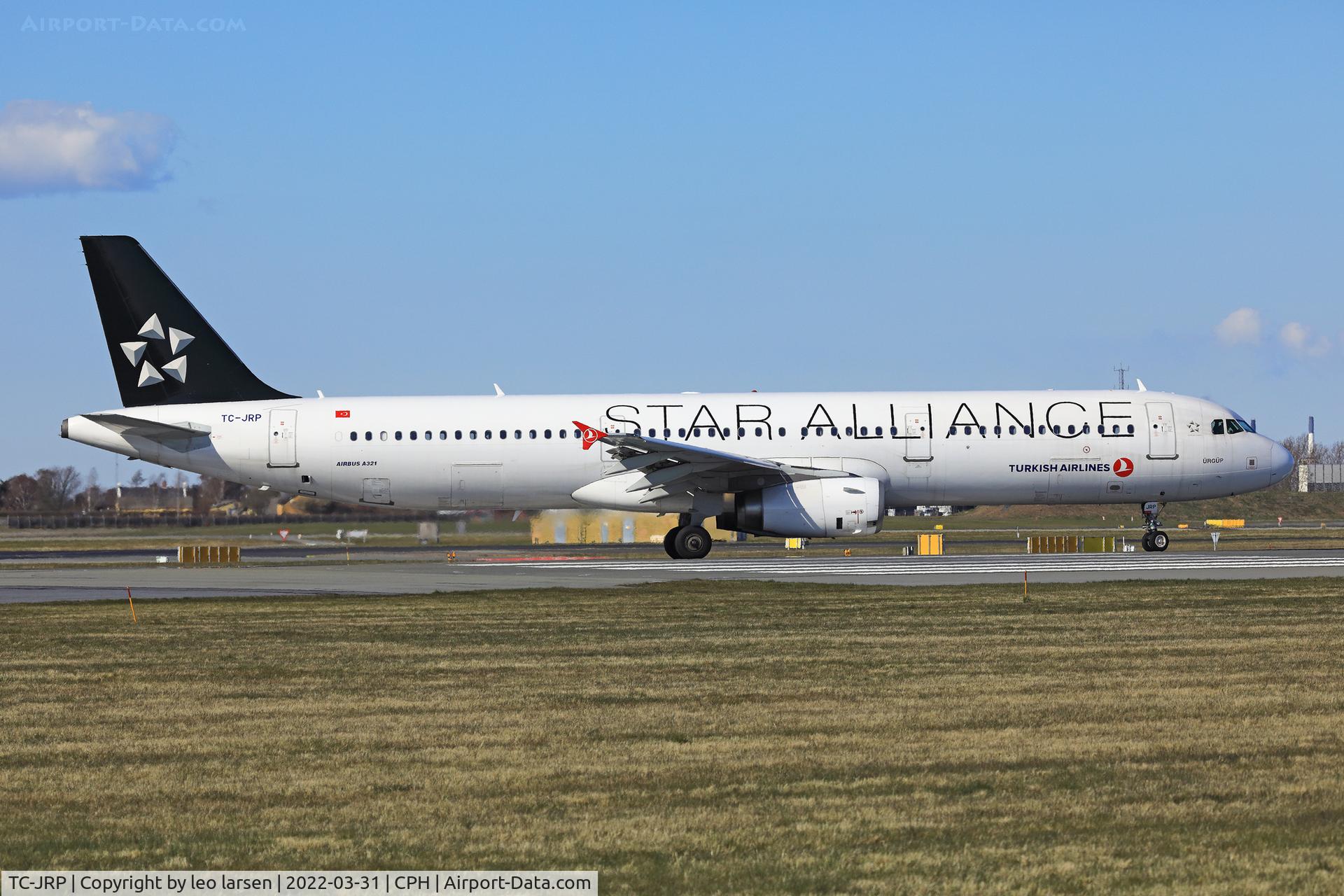 TC-JRP, 2011 Airbus A321-231 C/N 4698, Copenhagen 31.3.2022