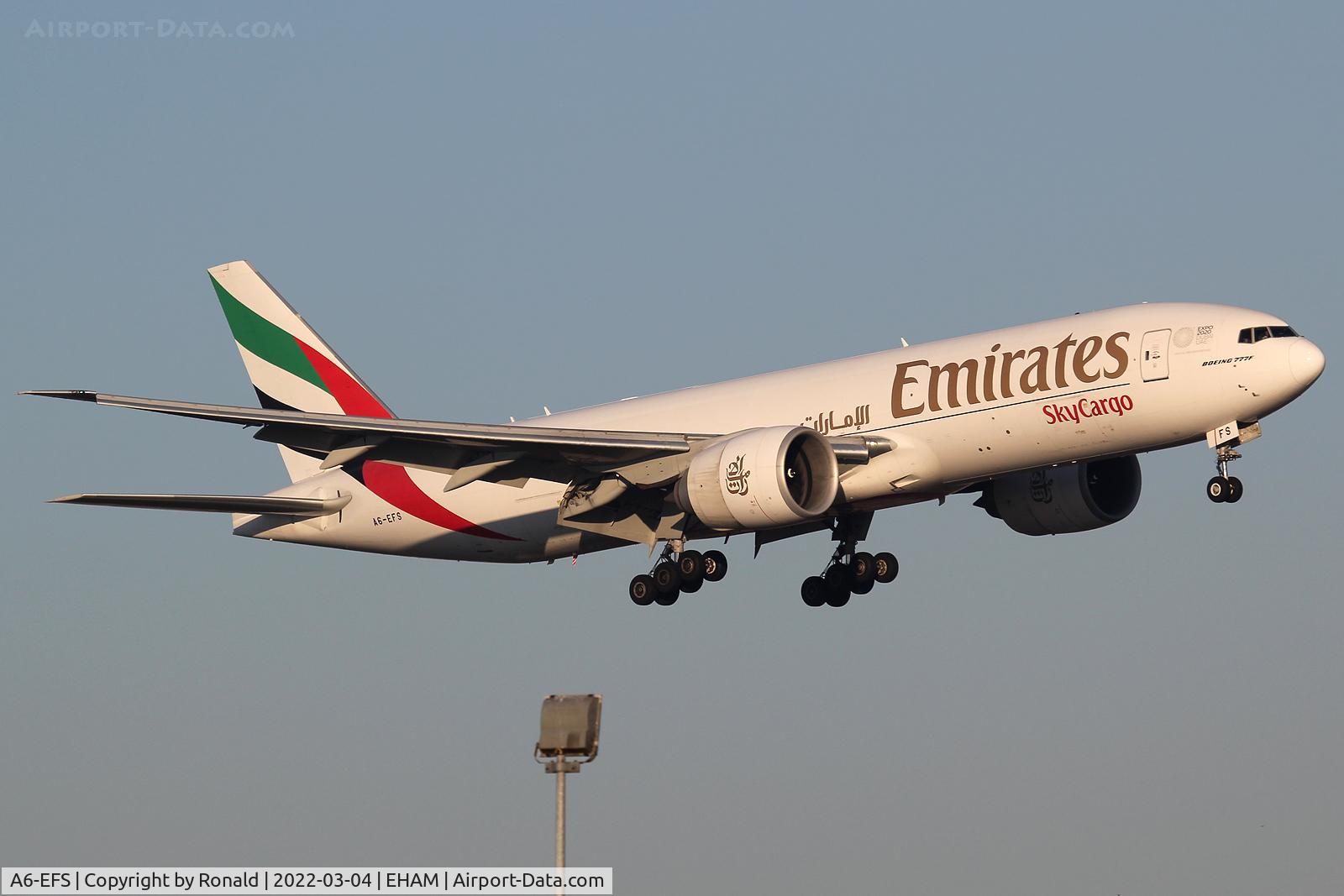 A6-EFS, 2015 Boeing 777-F1H C/N 42234, at spl