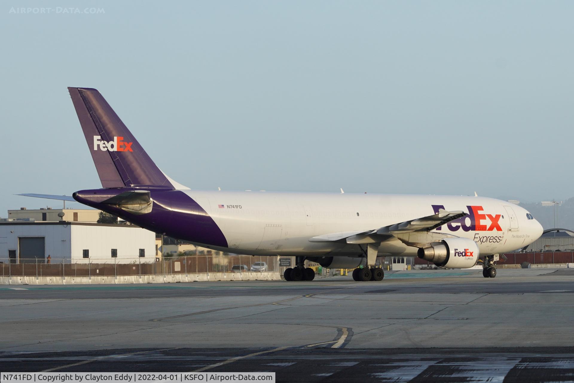 N741FD, 1991 Airbus A300B4-622R C/N 611, SFO 2022.