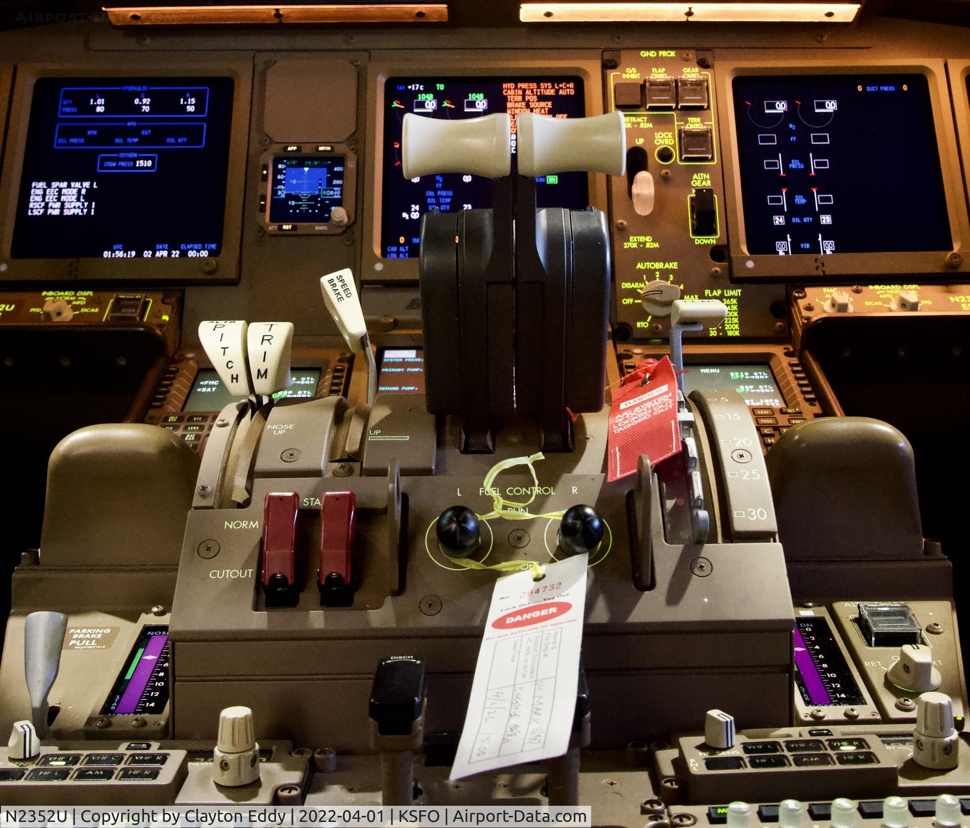 N2352U, 2020 Boeing 777-300/ER C/N 66592, Flightdeck SFO 2022.