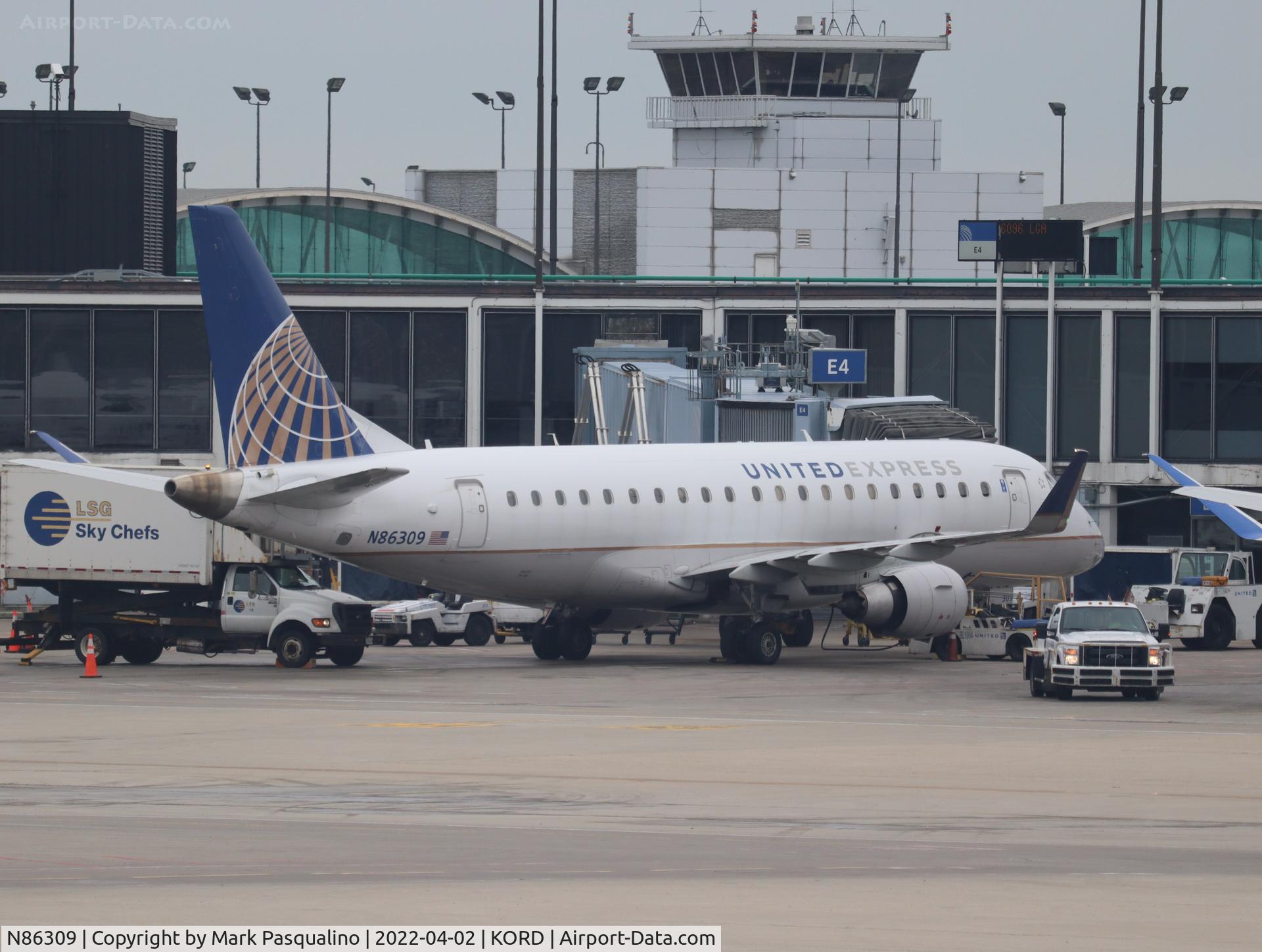 N86309, 2014 Embraer 175LR (ERJ-170-200LR) C/N 17000426, ERJ-170-200LR