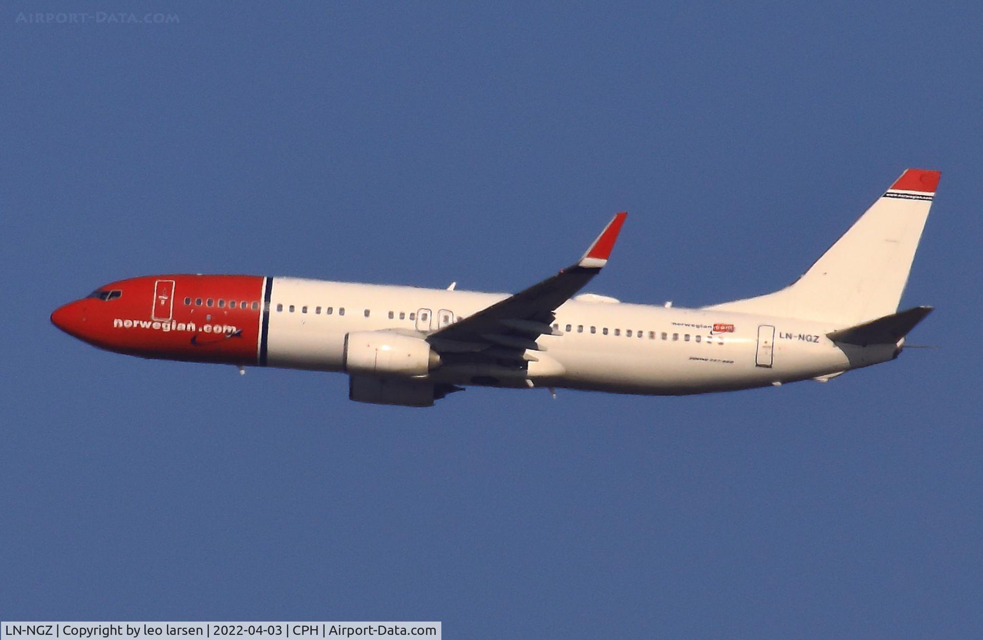 LN-NGZ, 2014 Boeing 737-8JP C/N 41127, Copenhagen 3.4.2022