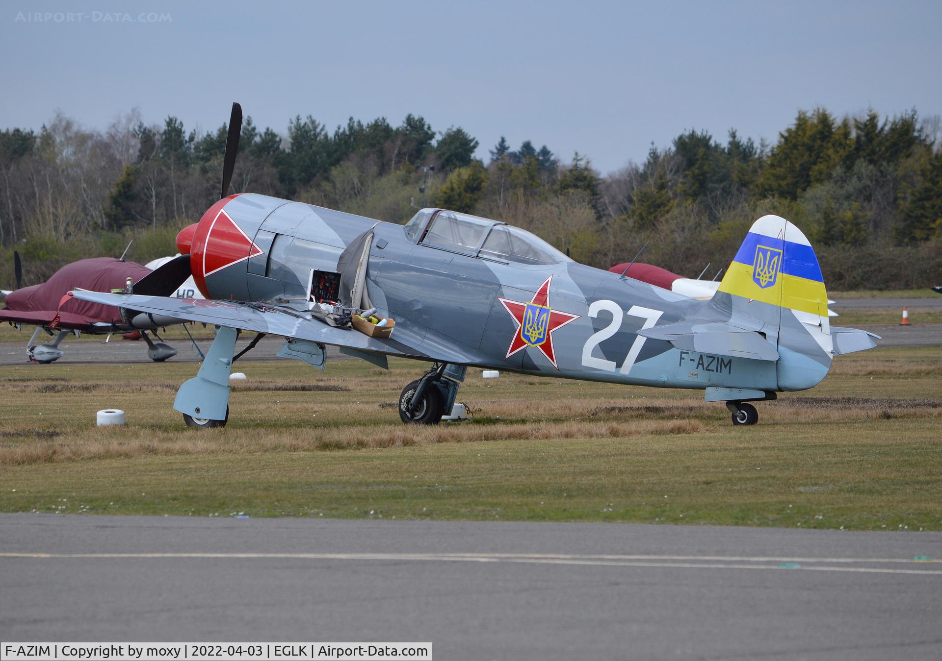 F-AZIM, Yakovlev Yak-3UTI-PW C/N 9/04623, Yakovlev Yak-3UTI-PW at Blackbushe.