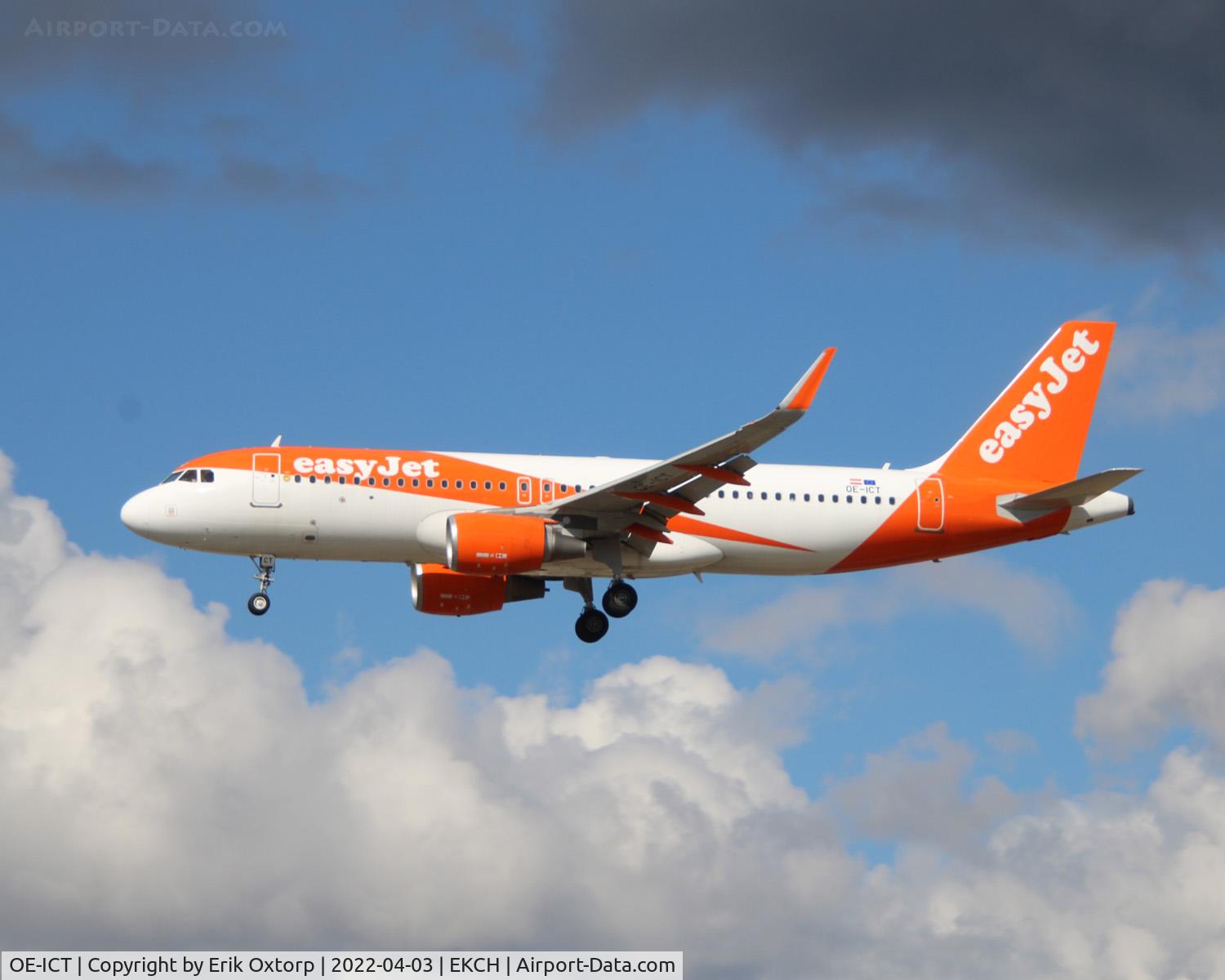OE-ICT, 2015 Airbus A320-214 C/N 6550, OE-ICT landing rw 22L