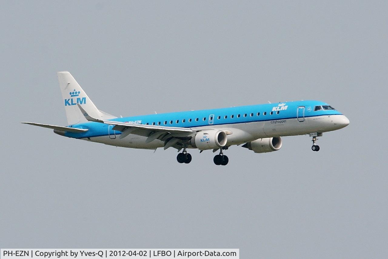 PH-EZN, 2010 Embraer 190LR (ERJ-190-100LR) C/N 19000342, Embraer ERJ-190-100LR, On final rwy 14L, Toulouse Blagnac Airport (LFBO-TLS)
