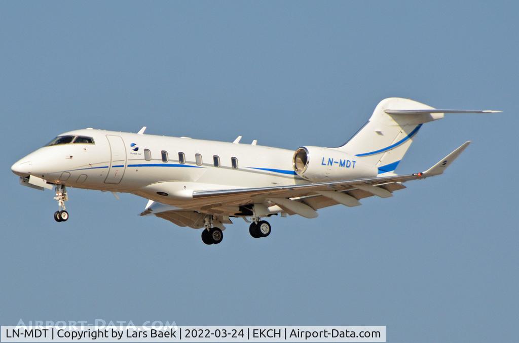 LN-MDT, 2021 Bombardier Challenger 350 (BD-100-1A10) C/N 20882, Sundt Air