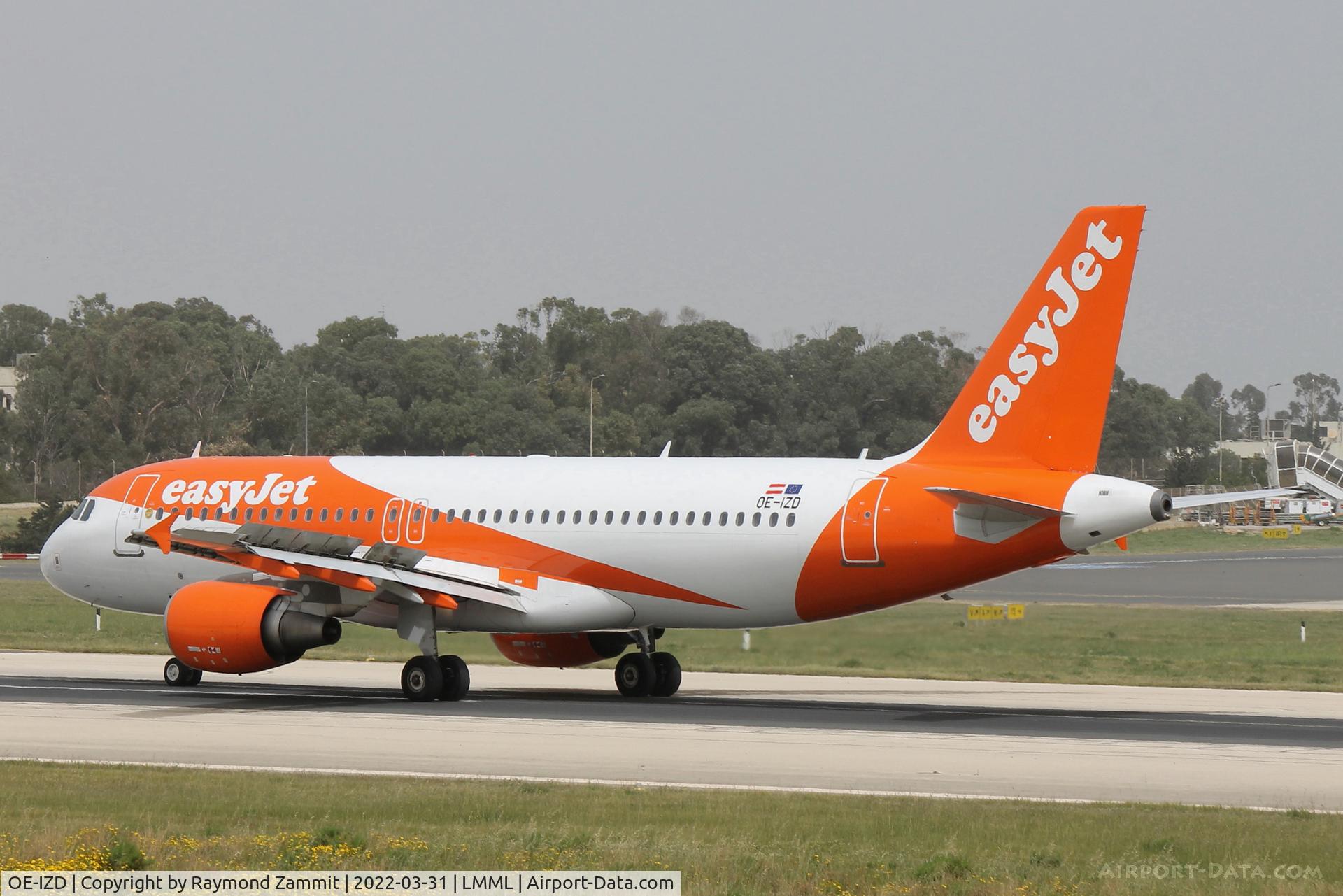 OE-IZD, 2010 Airbus A320-214 C/N 4581, A320 OE-IZD Easyjet