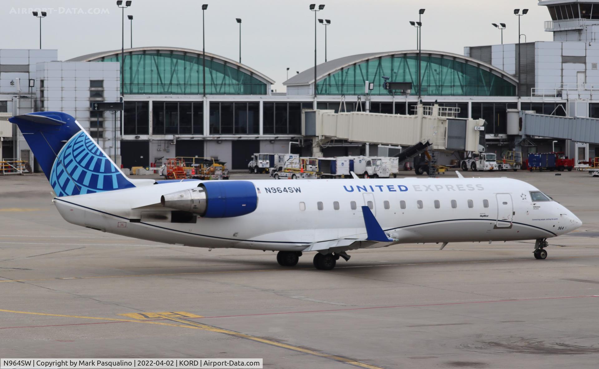 N964SW, 2003 Bombardier CRJ-200ER (CL-600-2B19) C/N 7868, CL-600-2B19