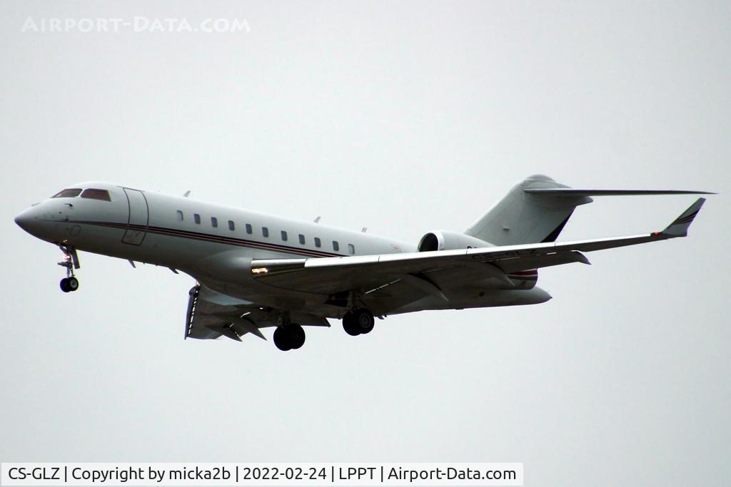 CS-GLZ, 2013 Bombardier BD-700-1A10 Global 5000 C/N 9531, Landing