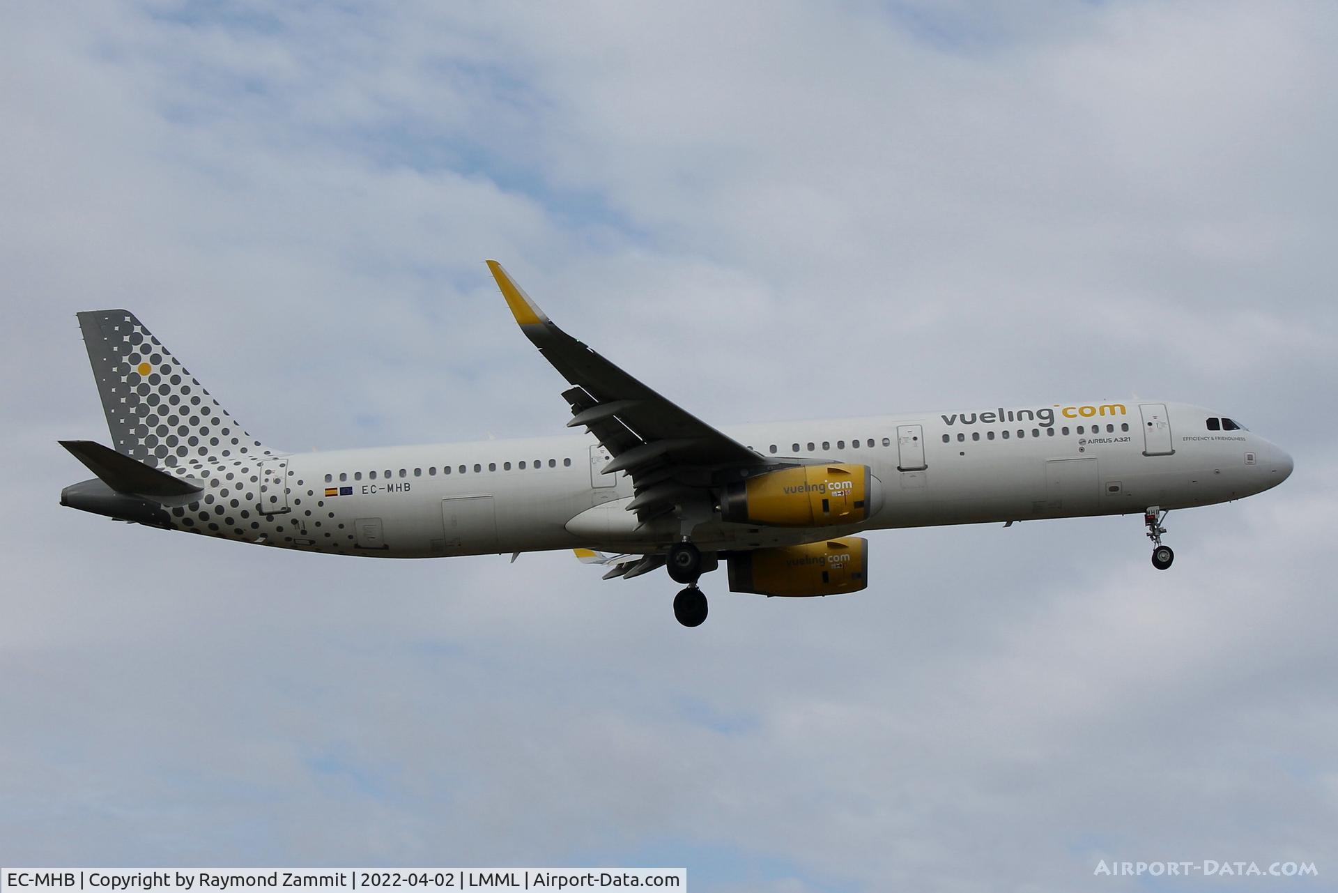 EC-MHB, 2015 Airbus A321-231 C/N 6691, A321 EC-MHB Vueling