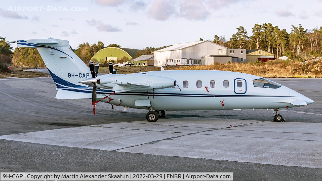 9H-CAP, 2008 Piaggio P-180 Avanti II C/N 1153, Parked at MIL6.