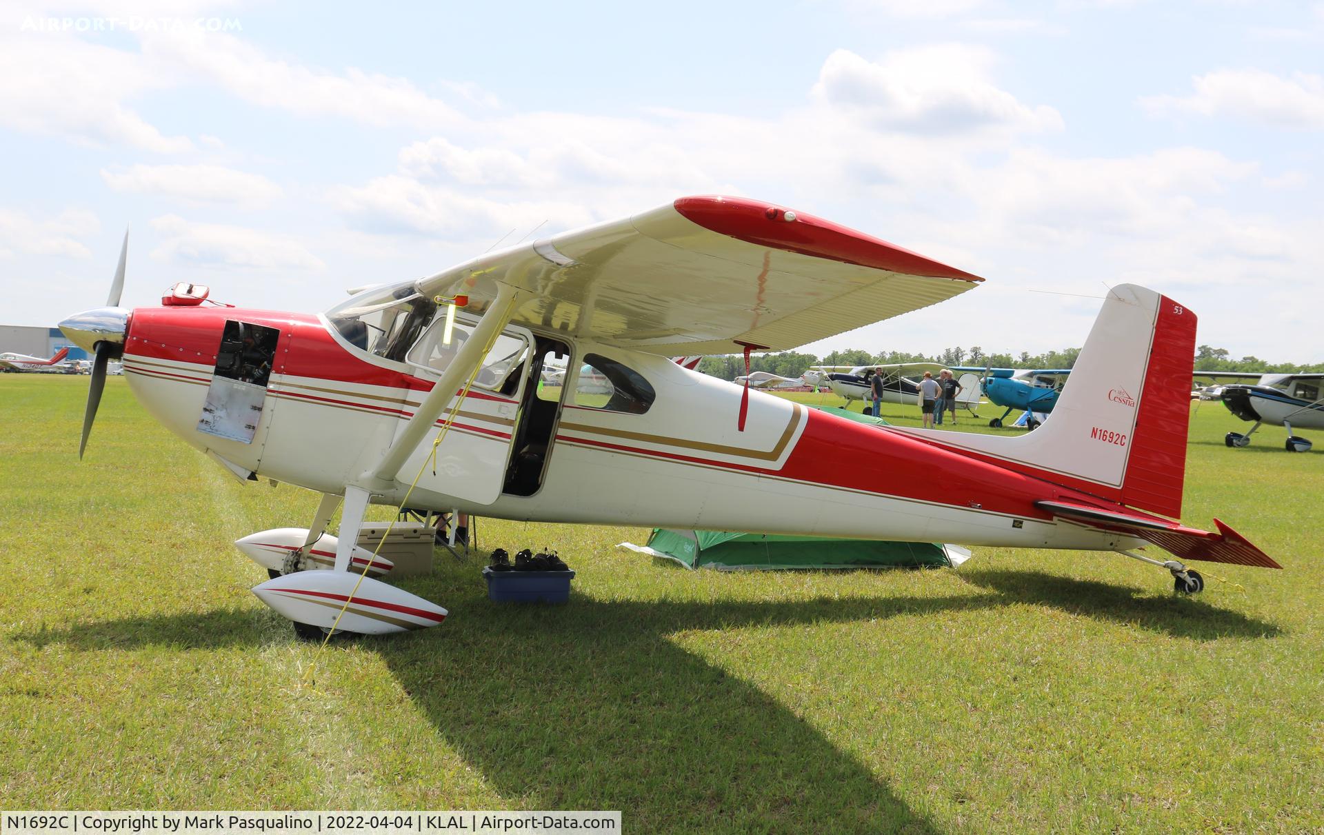 N1692C, 1953 Cessna 180 C/N 30392, Cessna 180