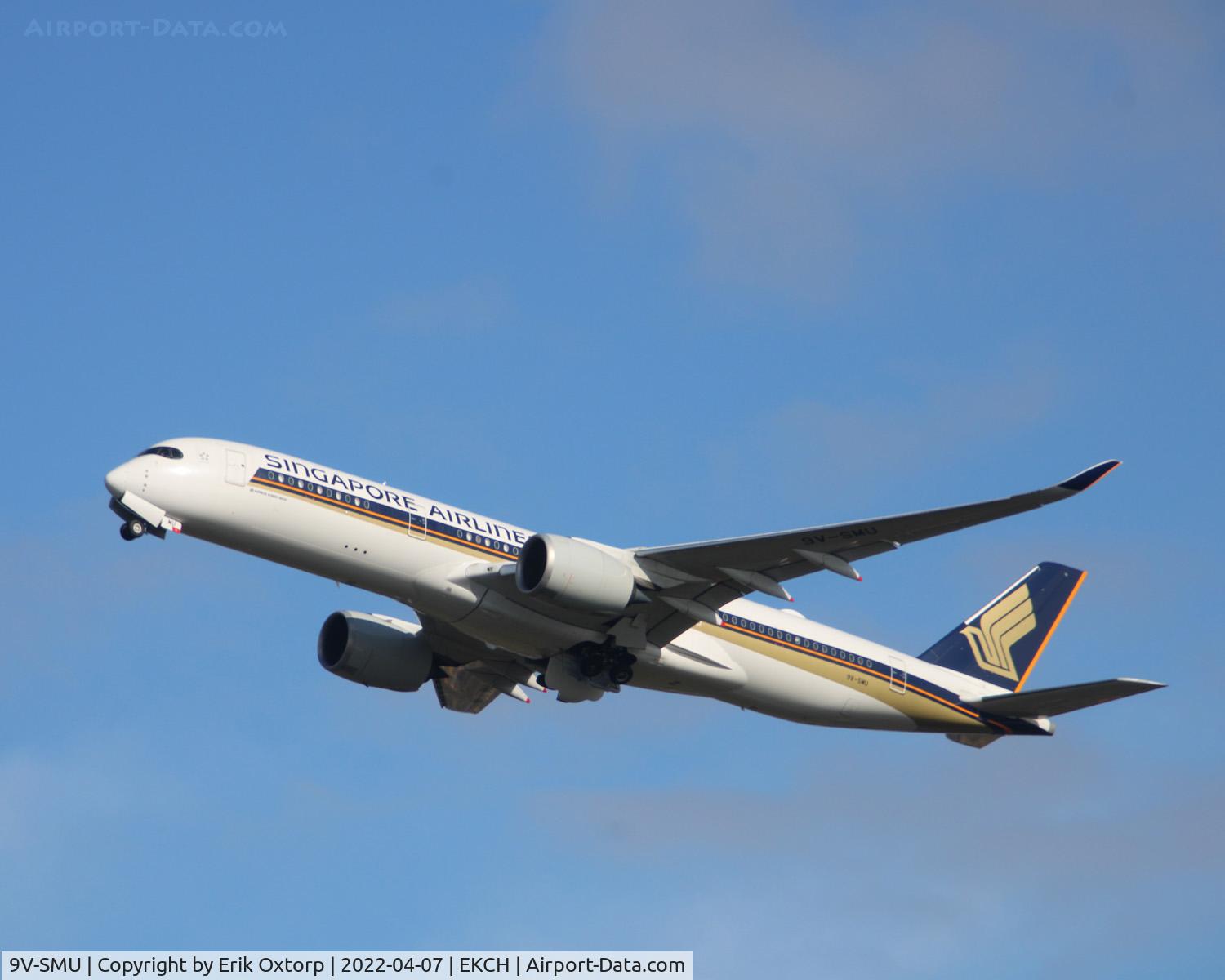 9V-SMU, 2017 Airbus A350-941 C/N 186, 9V-SMU takeoff rw 22R