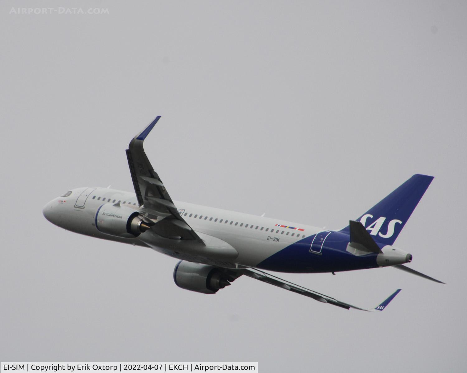 EI-SIM, 2022 Airbus A320-251N C/N 10761, EI-SIM take off rw 22R