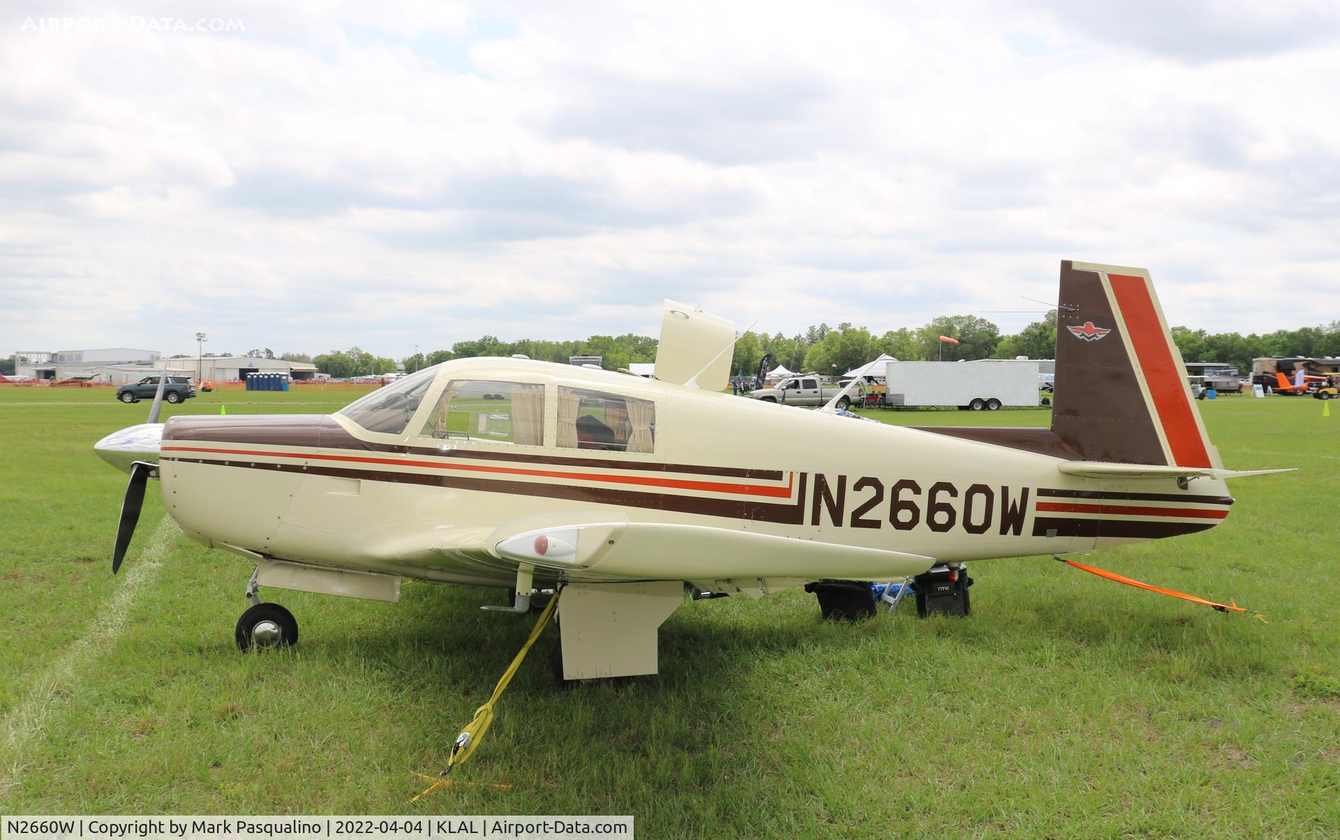 N2660W, 1966 Mooney M20E C/N 989, Mooney M20E