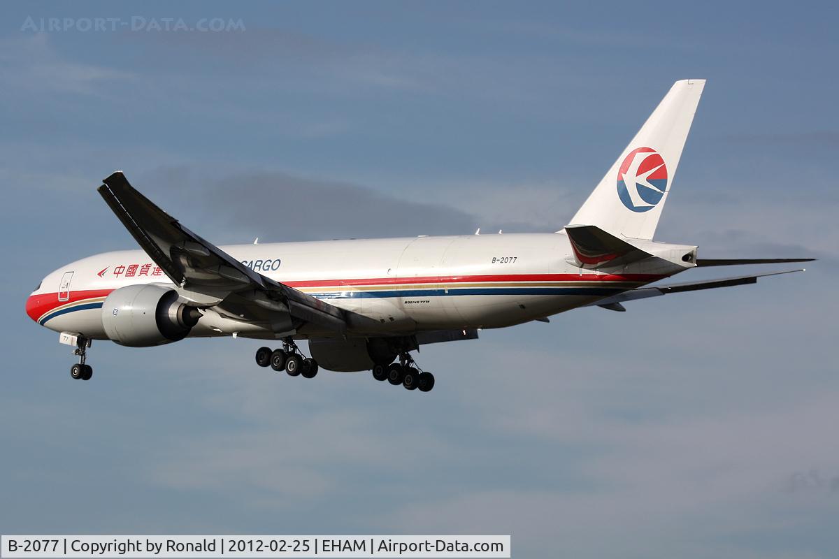 B-2077, 2010 Boeing 777-F6N C/N 37713, at spl