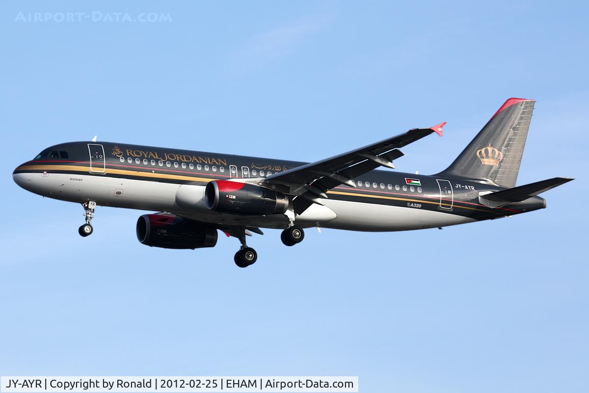 JY-AYR, 2011 Airbus A320-232 C/N 4817, at spl