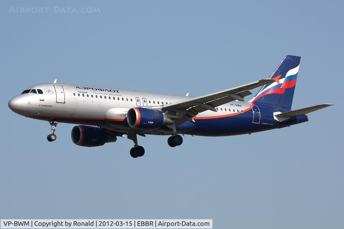 VP-BWM, 2004 Airbus A320-214 C/N 2233, at bru